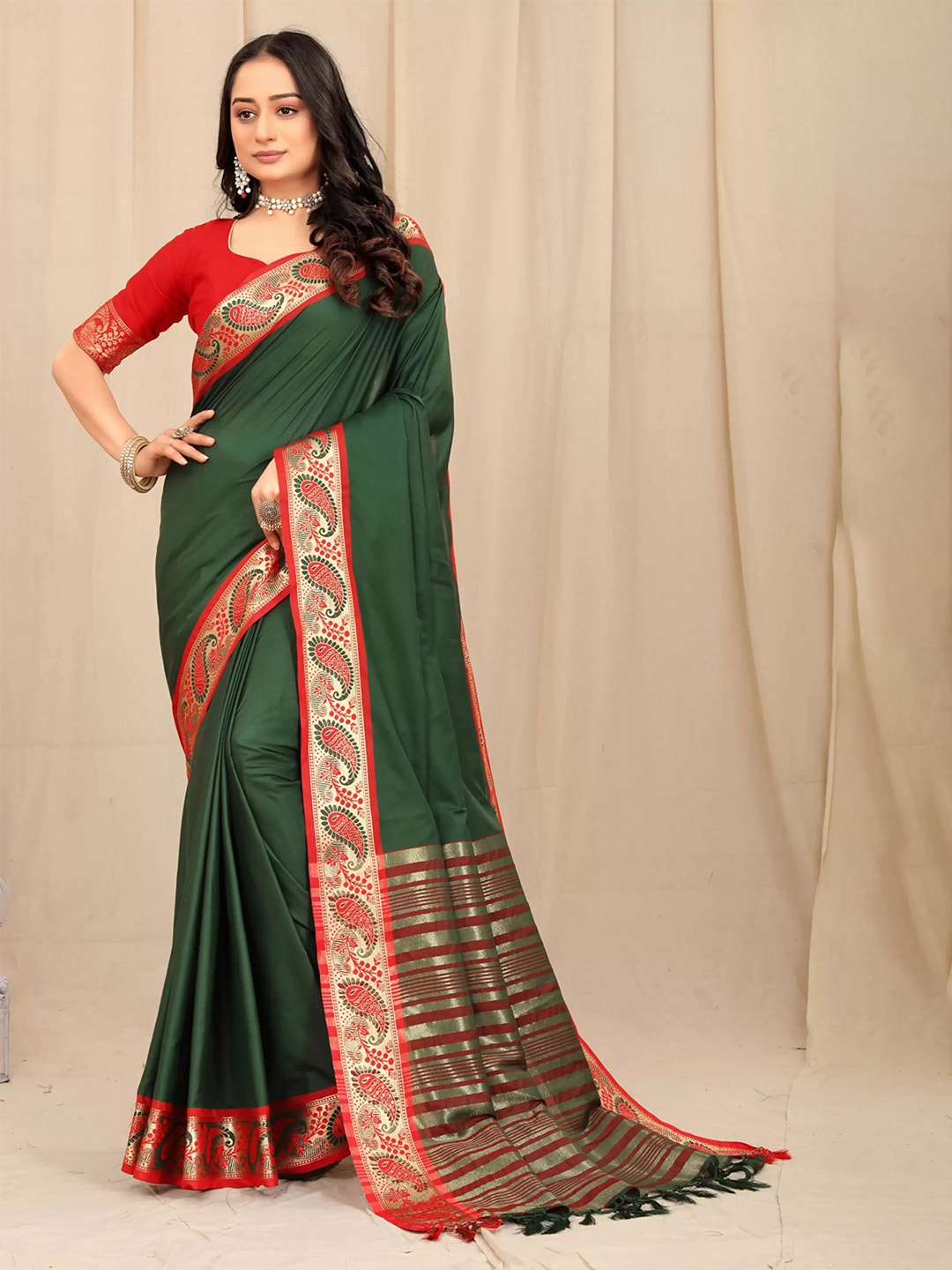

ZIBLON Woven Design Art Silk Kanjeevaram Saree, Green