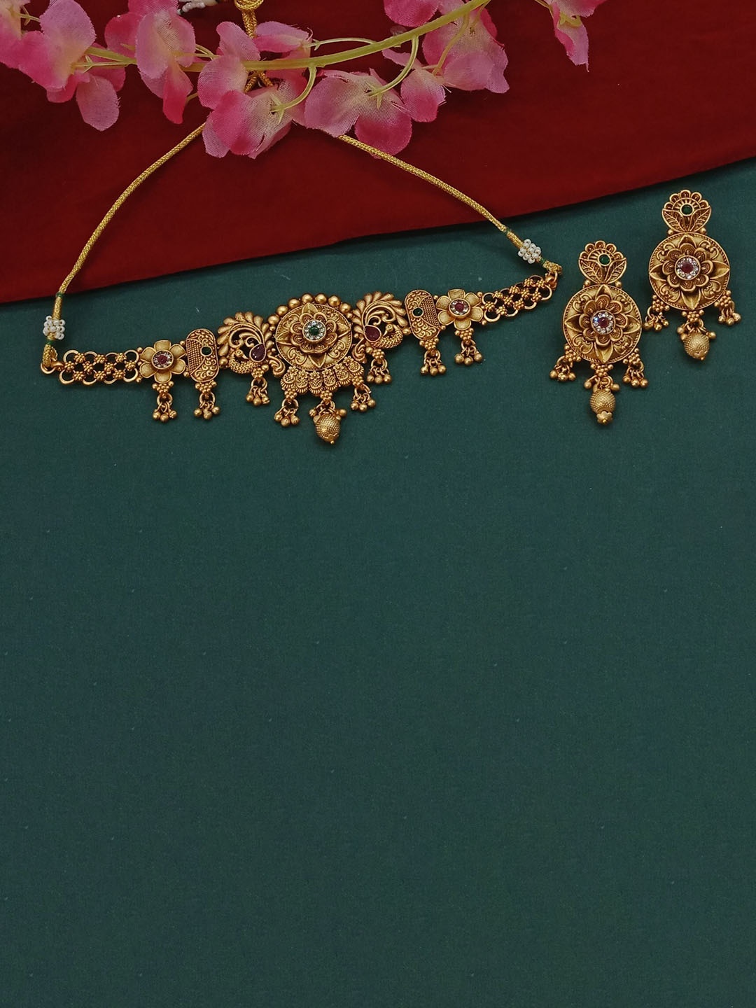 

AASHISH IMITATION Copper-Plated Jewellery Set