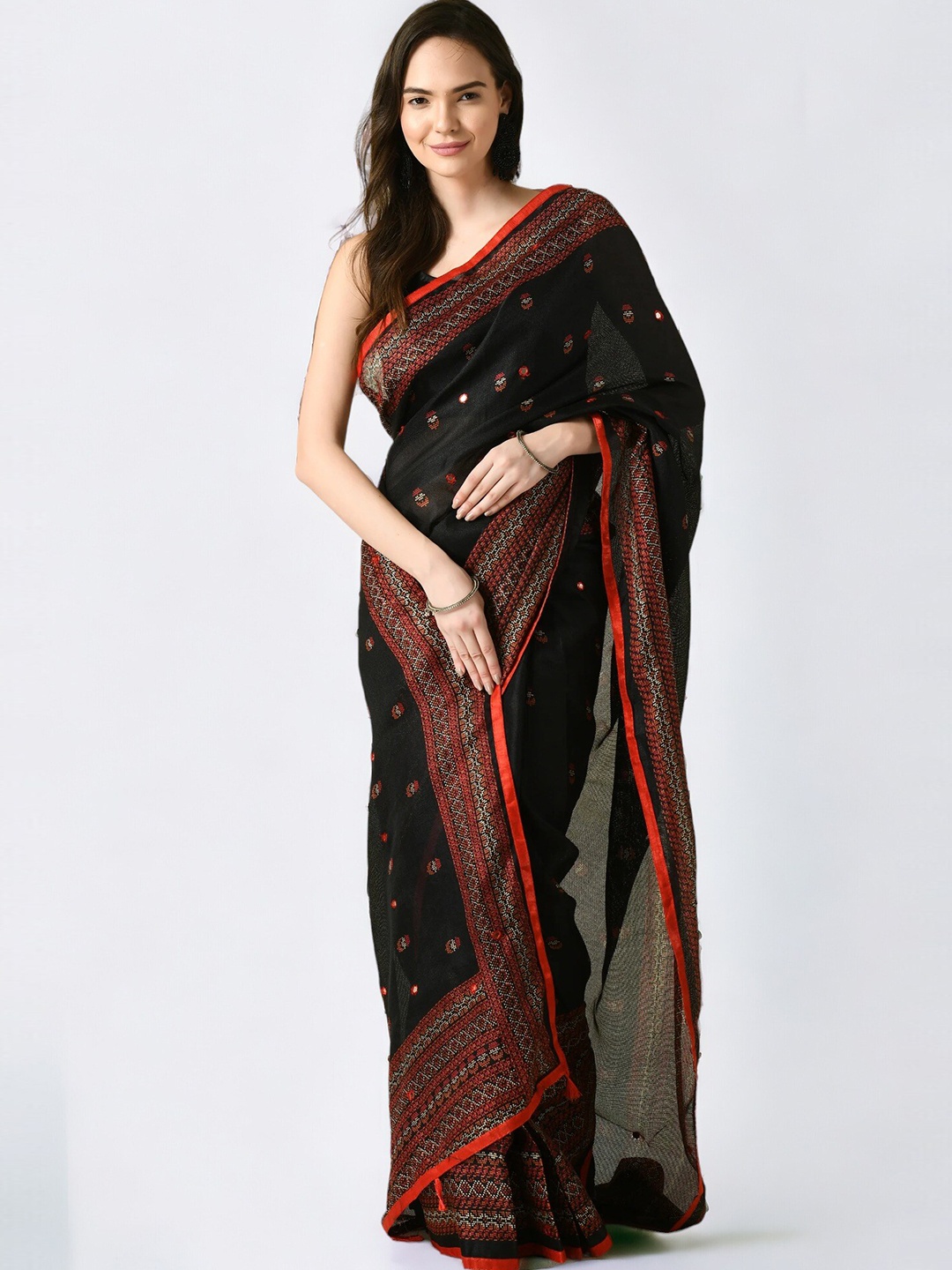

Vipra Designer Ethnic Motifs Printed Jute Cotton Saree, Black