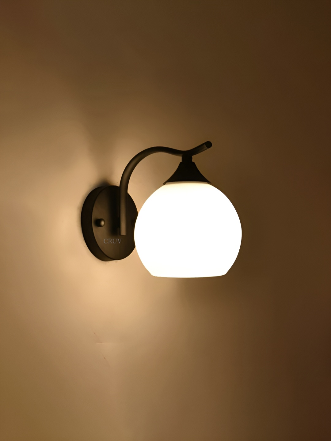 

Cruv Black Semi-spherical Shaped Metal Wall Lamp