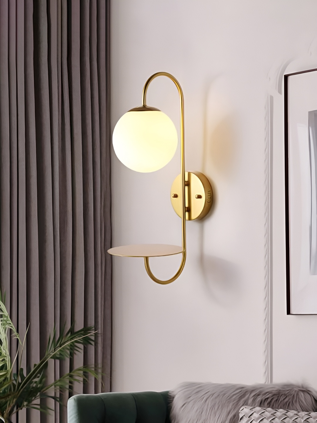 

Cruv Gold-Toned Metal Spherical Wall Lamp