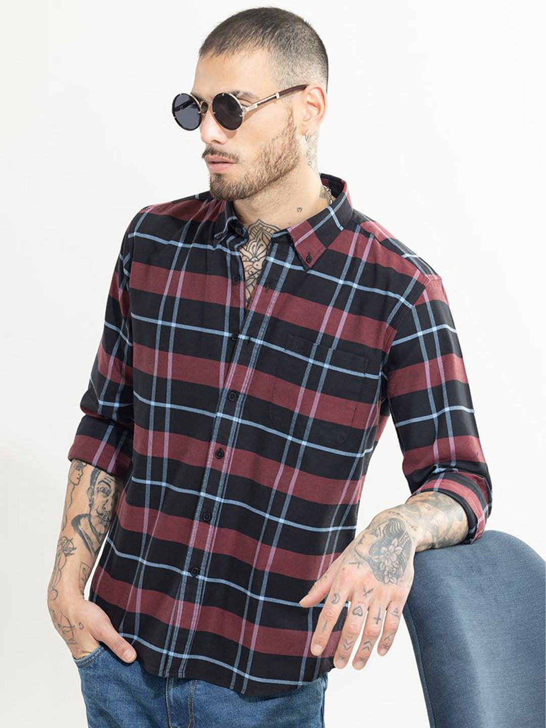 

Snitch Classic Slim Fit Tartan Checked Spread Collar Pure Cotton Casual Shirt, Maroon
