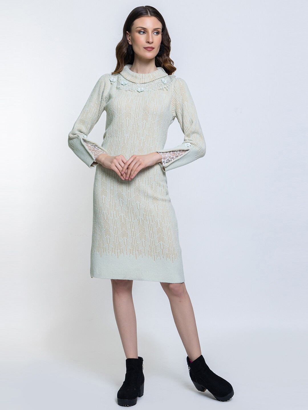

Elthia Self Design Woollen Sheath Sweater Dress, Green