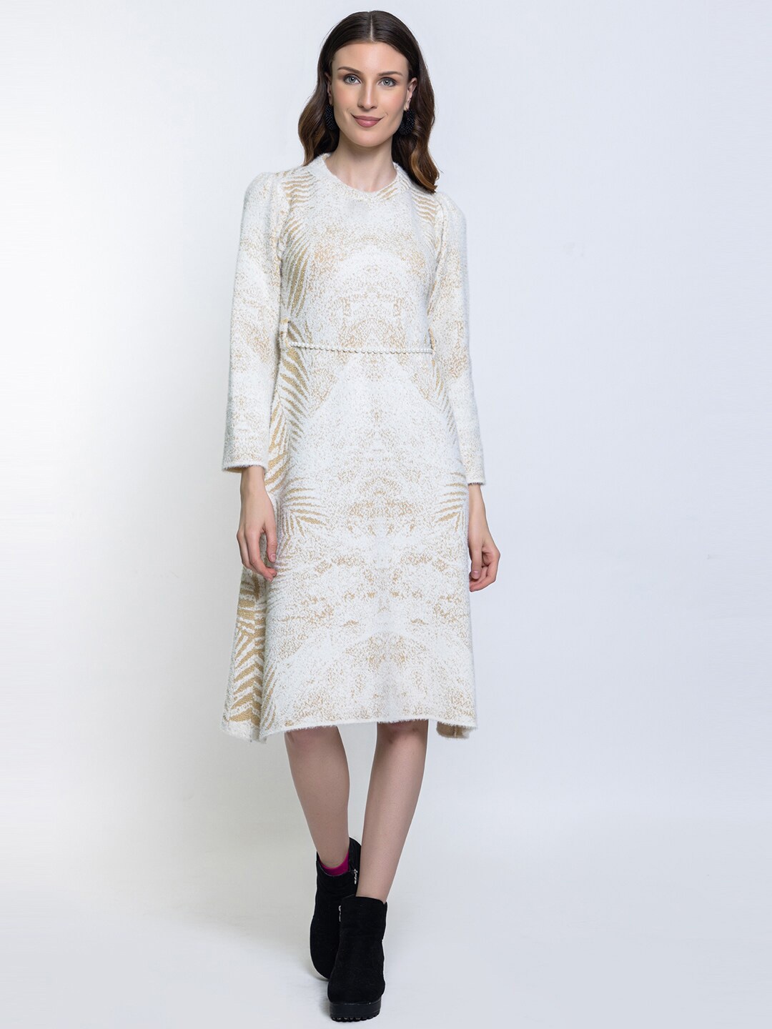 

Elthia Abstract Printed Round Neck Woollen Midi Jumper Dress, Off white