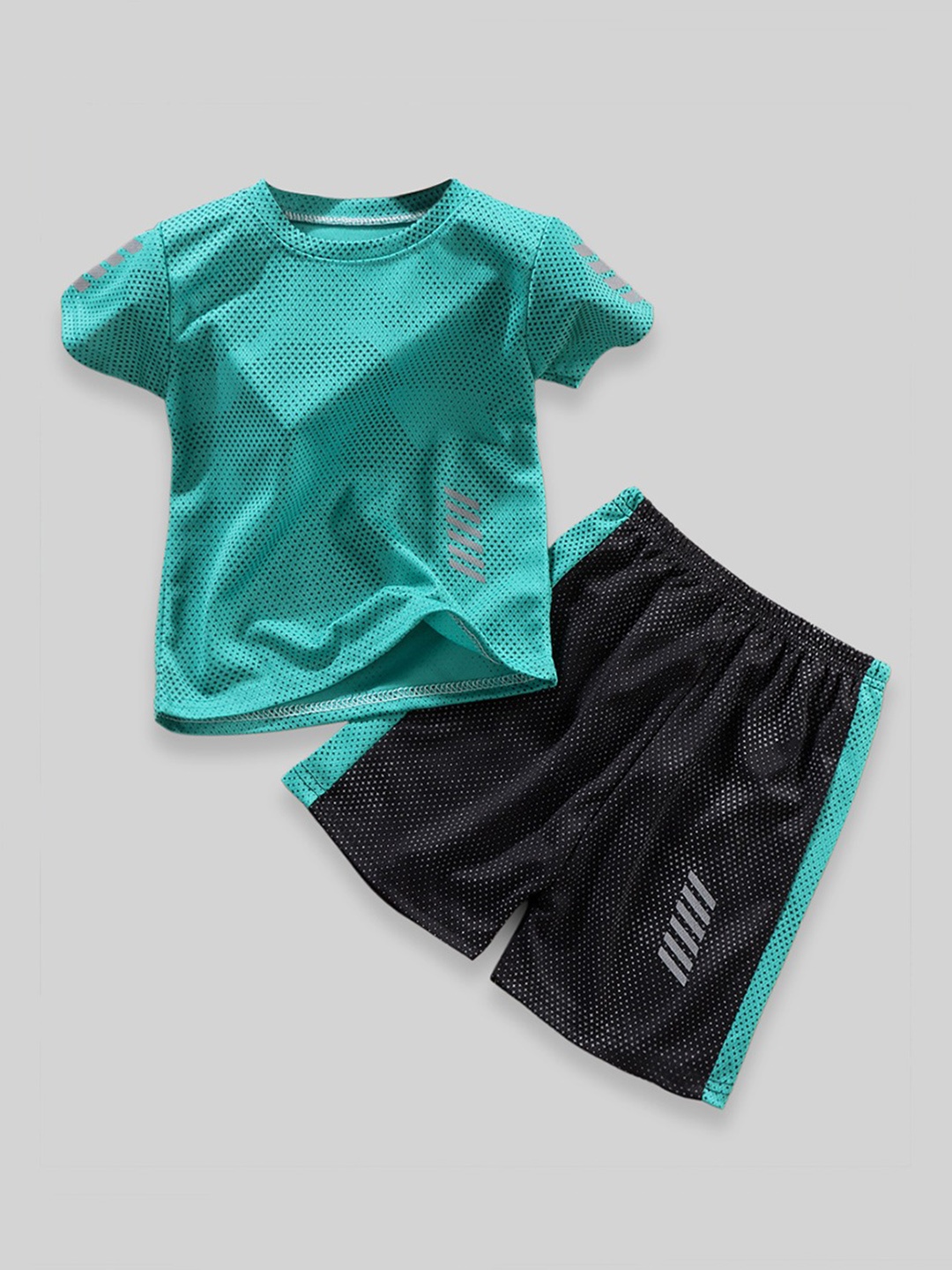 

INCLUD Boys Printed T-shirt With Shorts, Green