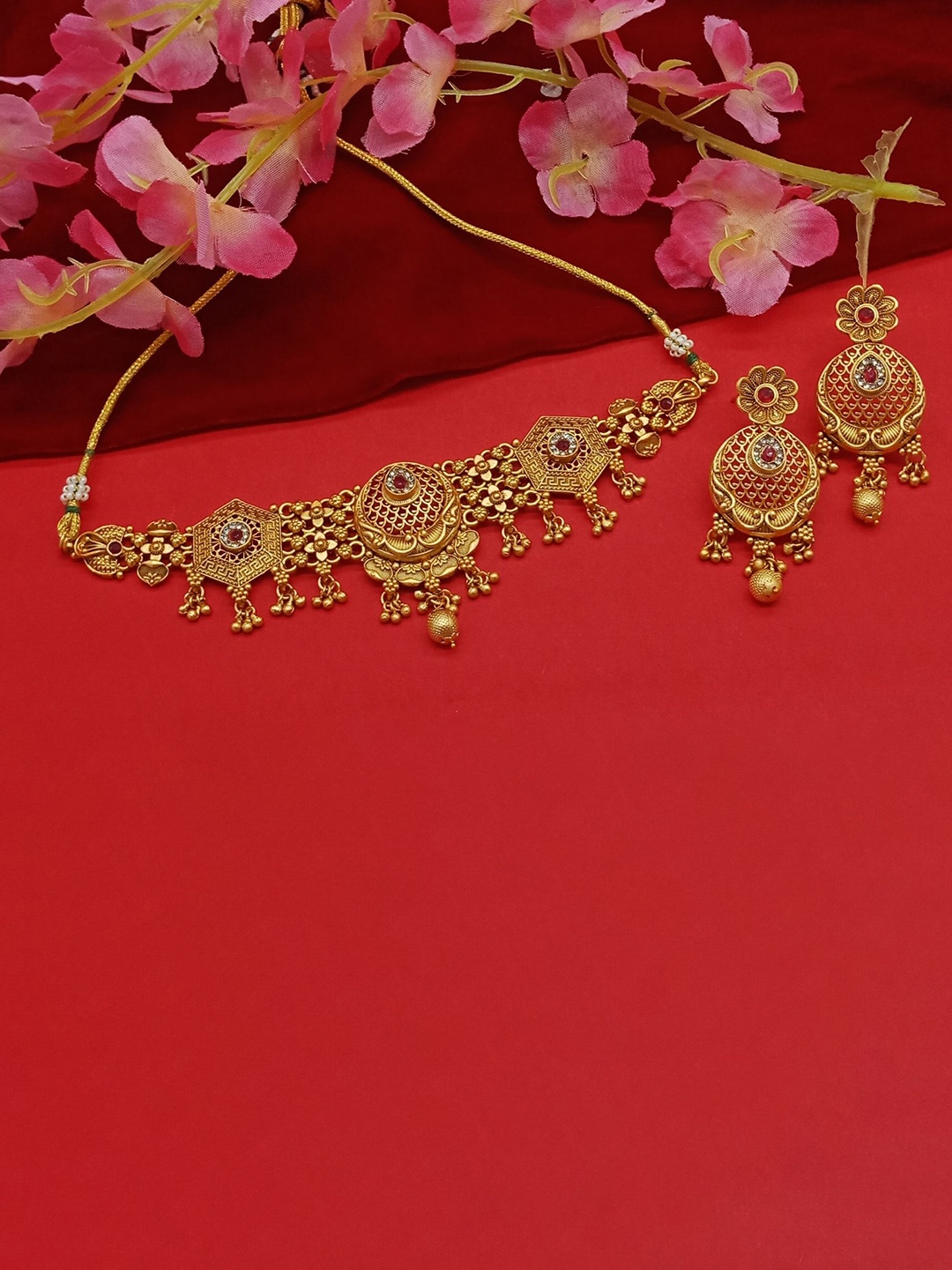 

AASHISH IMITATION Copper-Plated Jewellery Set