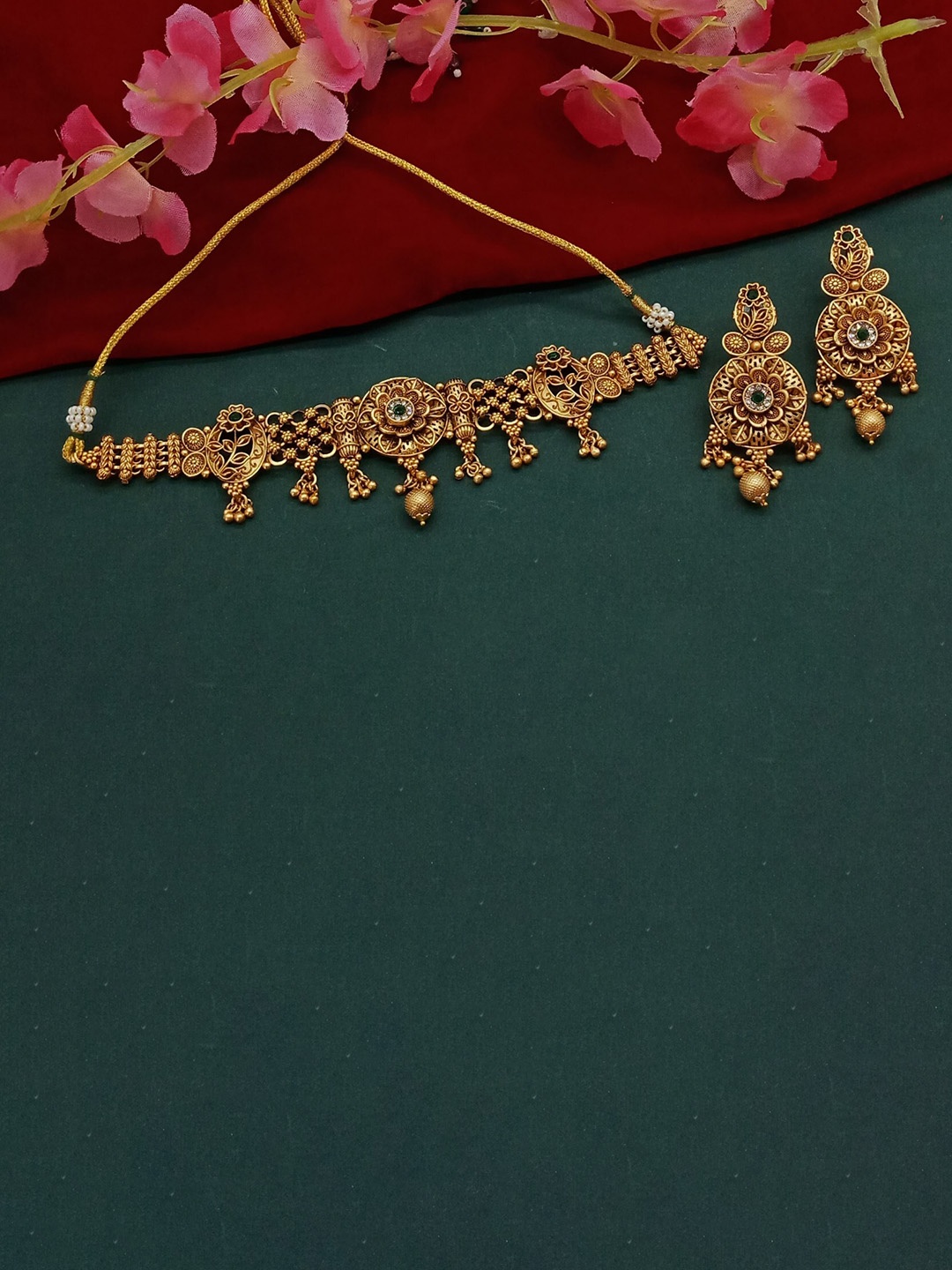 

AASHISH IMITATION Copper-Plated Jewellery Set