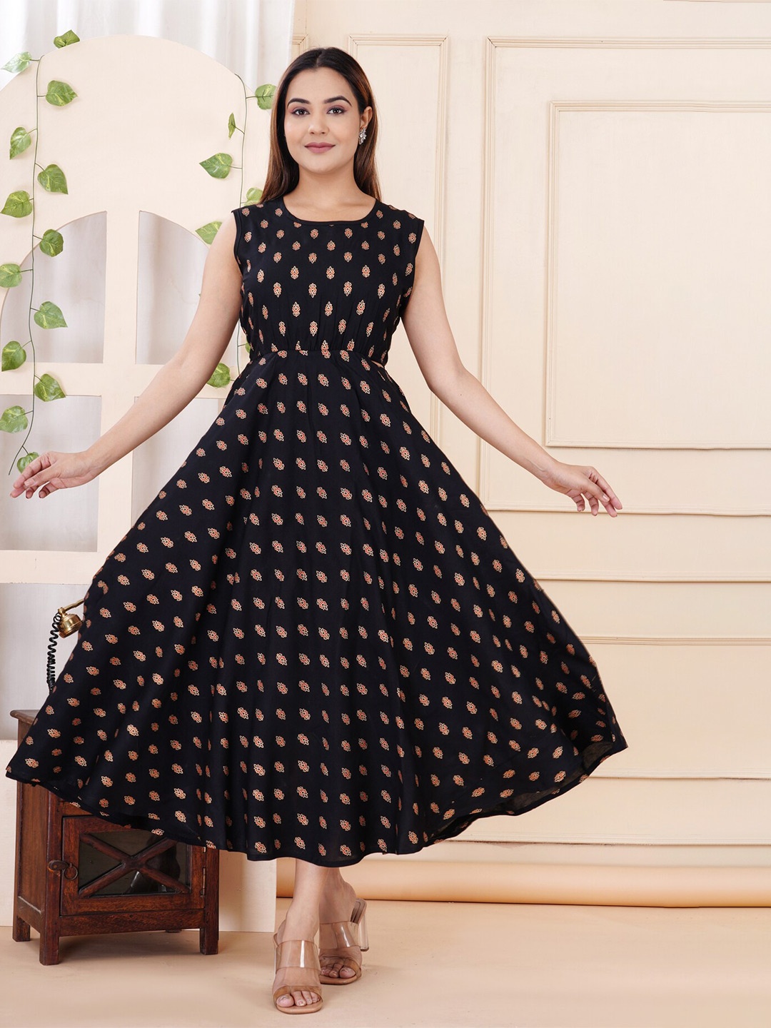 

PURSHOTTAM WALA Ethnic Motifs Printed Gathered Fit & Flare Midi Ethnic Dress, Black