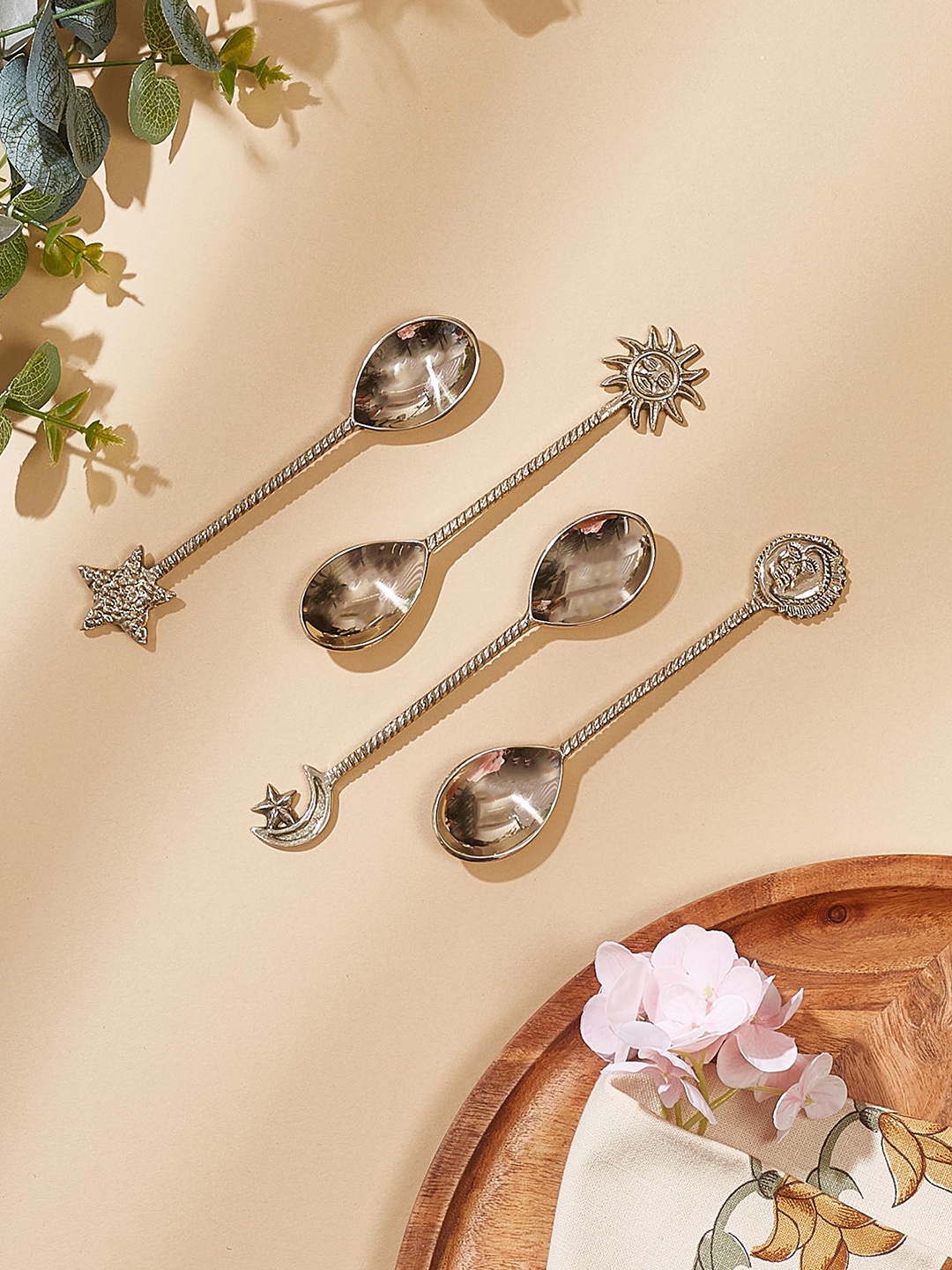 

Mason Home Gold Toned 4 Pieces Stainless Dessert Spoons