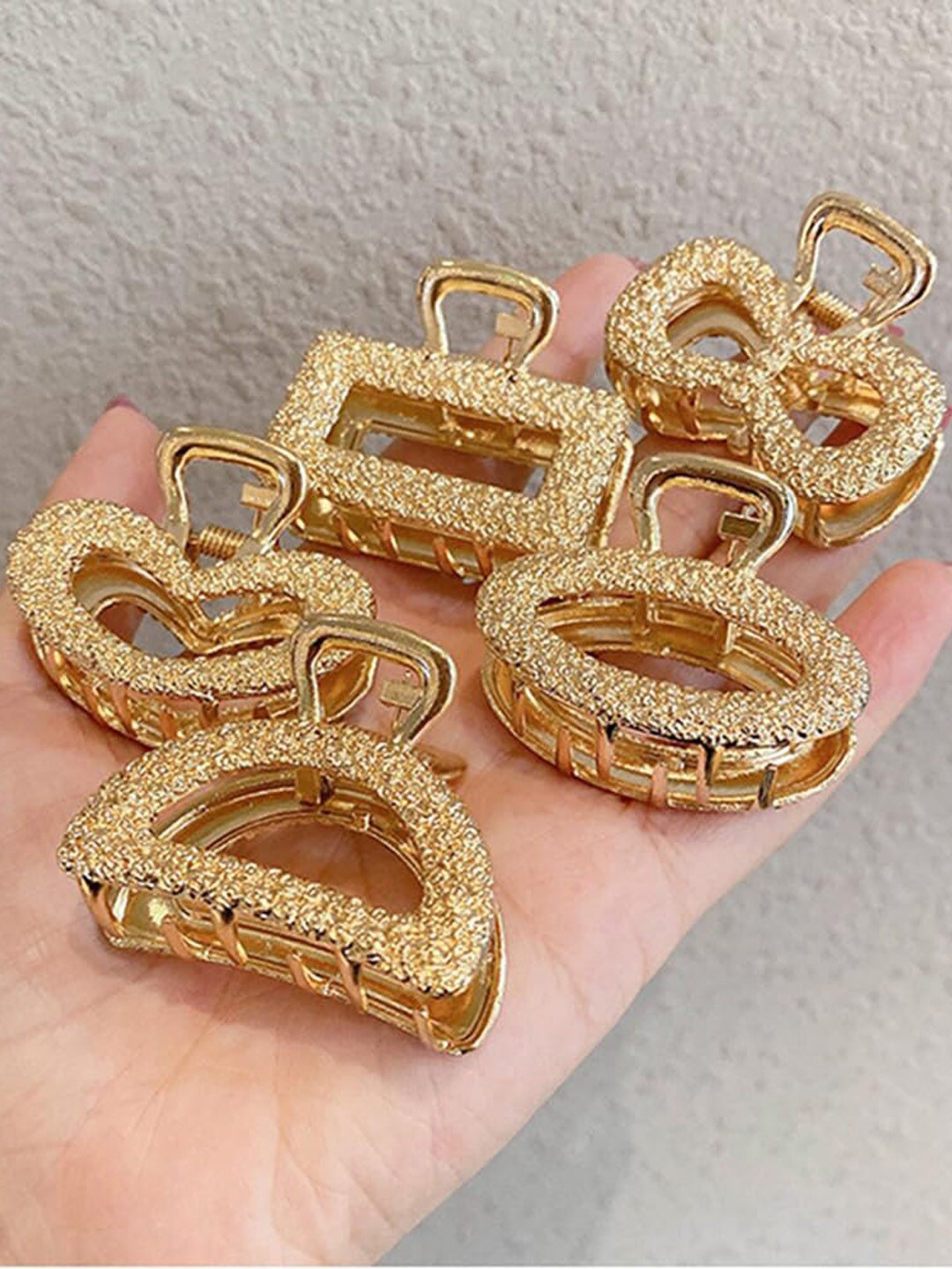 

VAGHBHATT Set of 5 Claw Clip, Gold