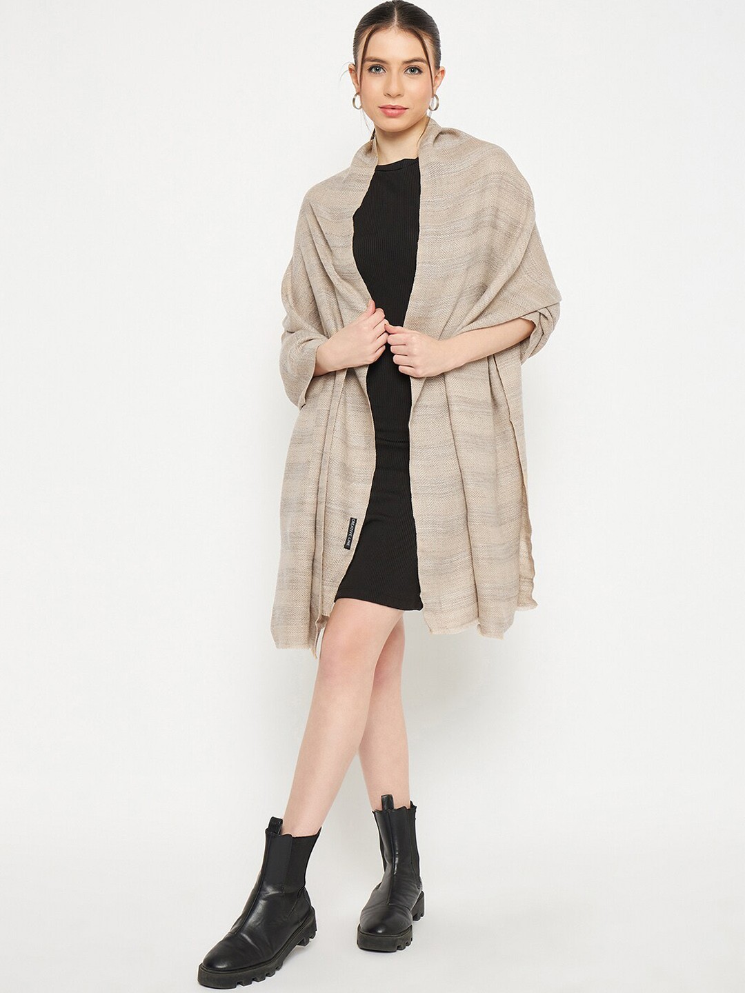 

CREATIVE LINE Self Design Woollen Stole, Beige
