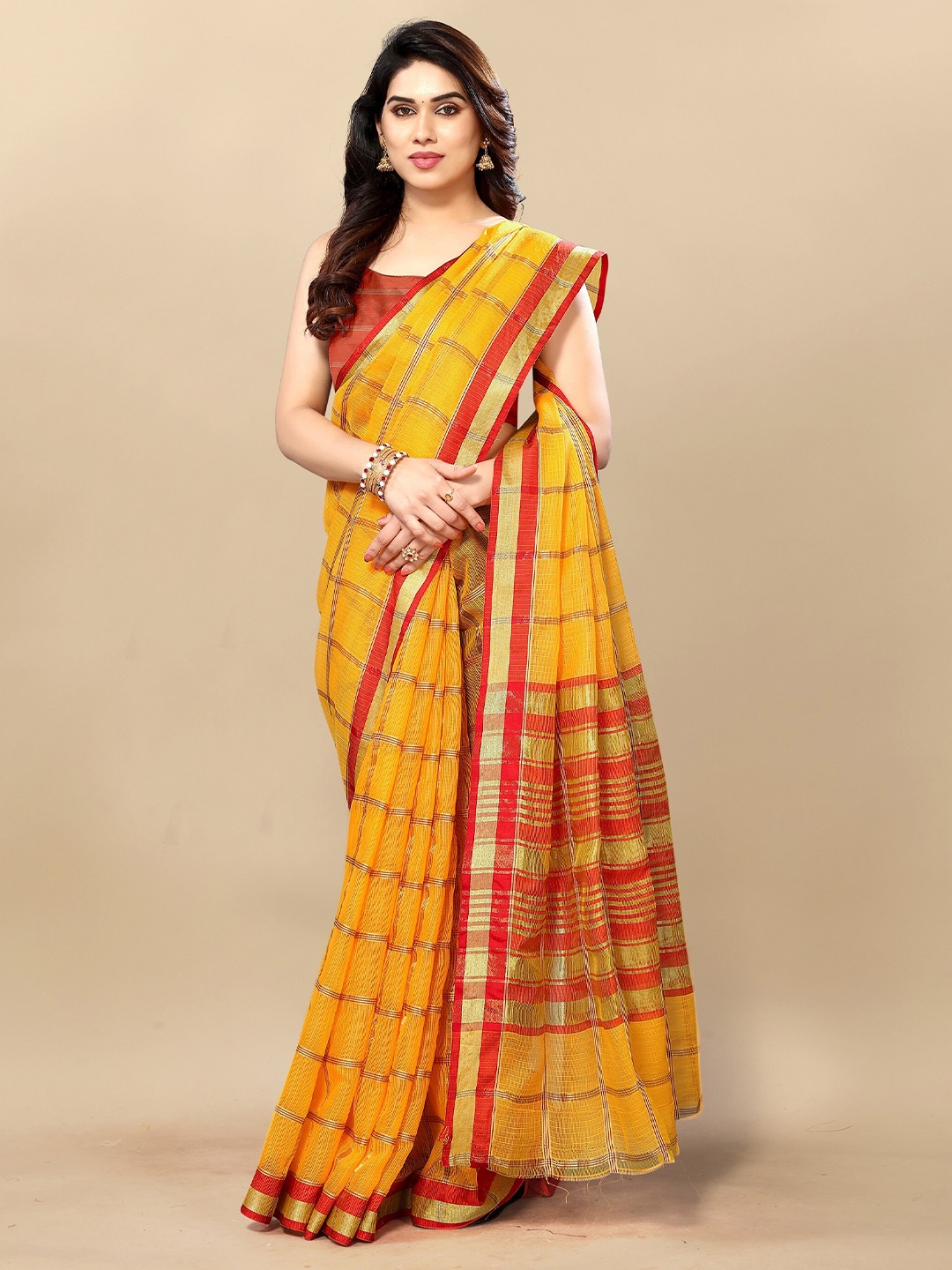 

Sidhidata Checked Woven Design Zari Kota Saree, Gold