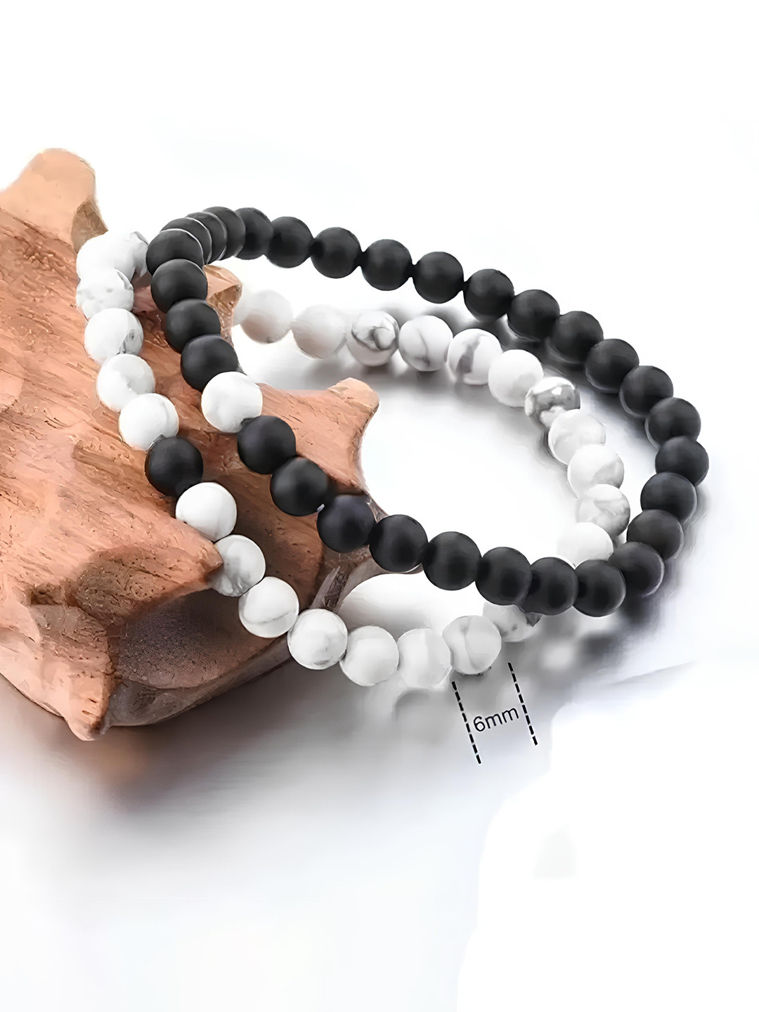 

KARISHMA KREATIONS Unisex Set Of 2 Beaded Elasticated Bracelet, White
