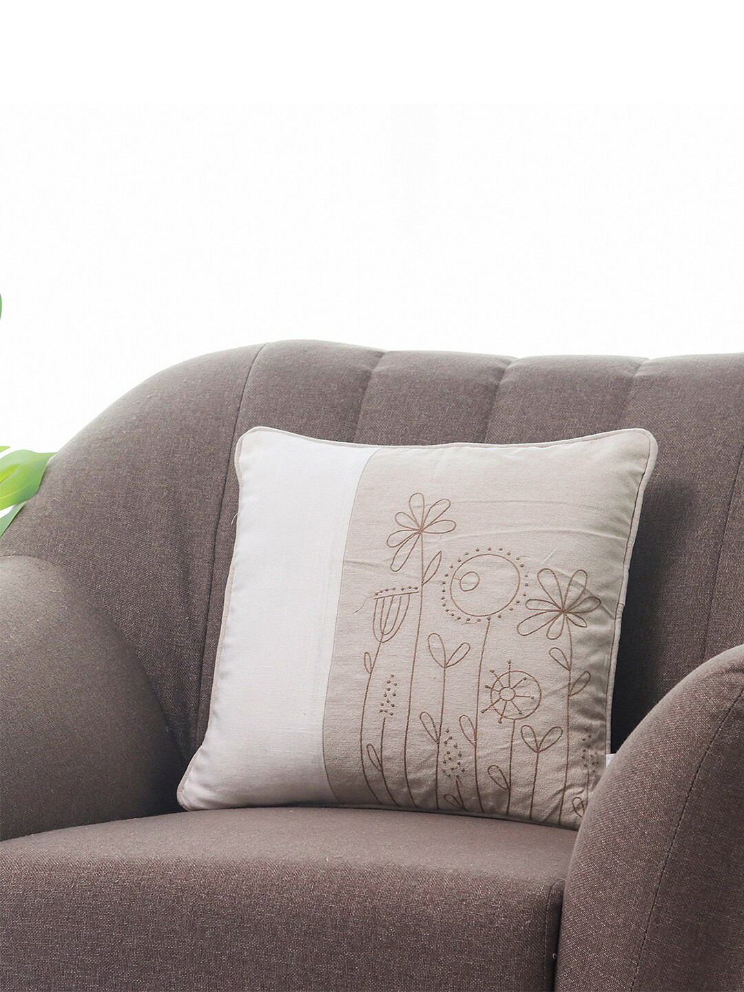 

Pluchi Off White Cotton Square Cushion Cover