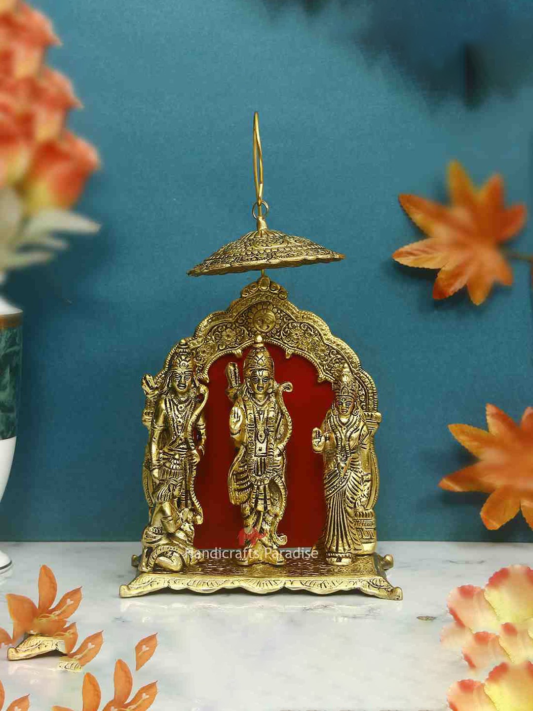 

HANDICRAFTS PARADISE Gold-Toned Ram Darbar Metal Showpiece