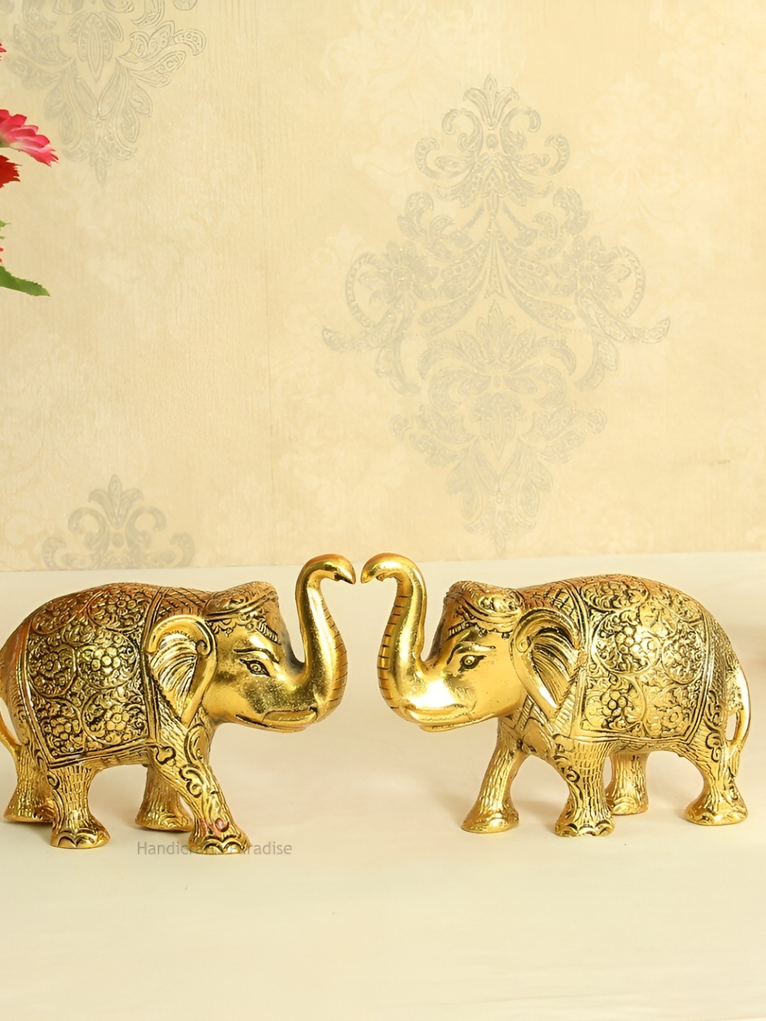 

HANDICRAFTS PARADISE Gold-Toned Metal Elephant Small Showpiece