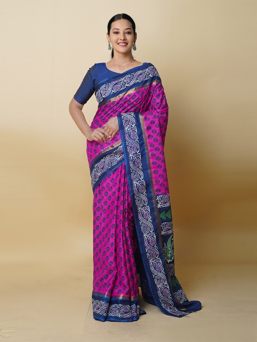 

Unnati Silks Ethnic Motifs Printed Baluchari Saree, Pink