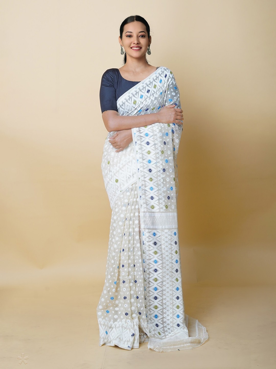 

Unnati Silks Ethnic Motifs Woven Design Bengal Cotton Silk Jamdani Saree, Cream