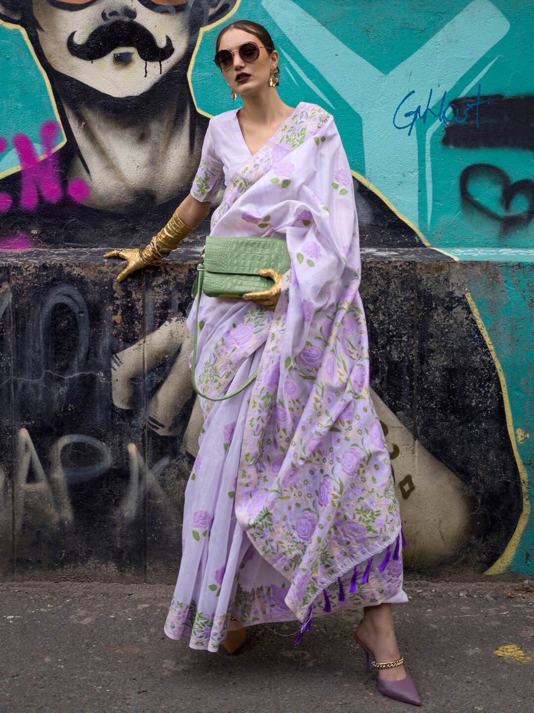 

Mitera Lavender Floral Printed Banarasi Saree