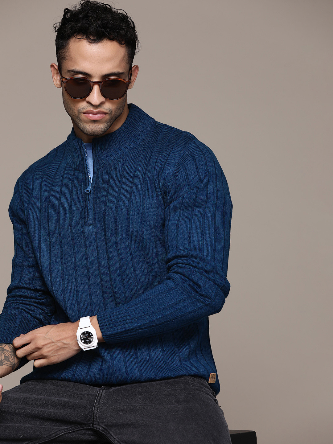 

Roadster Men Striped Pullover, Navy blue