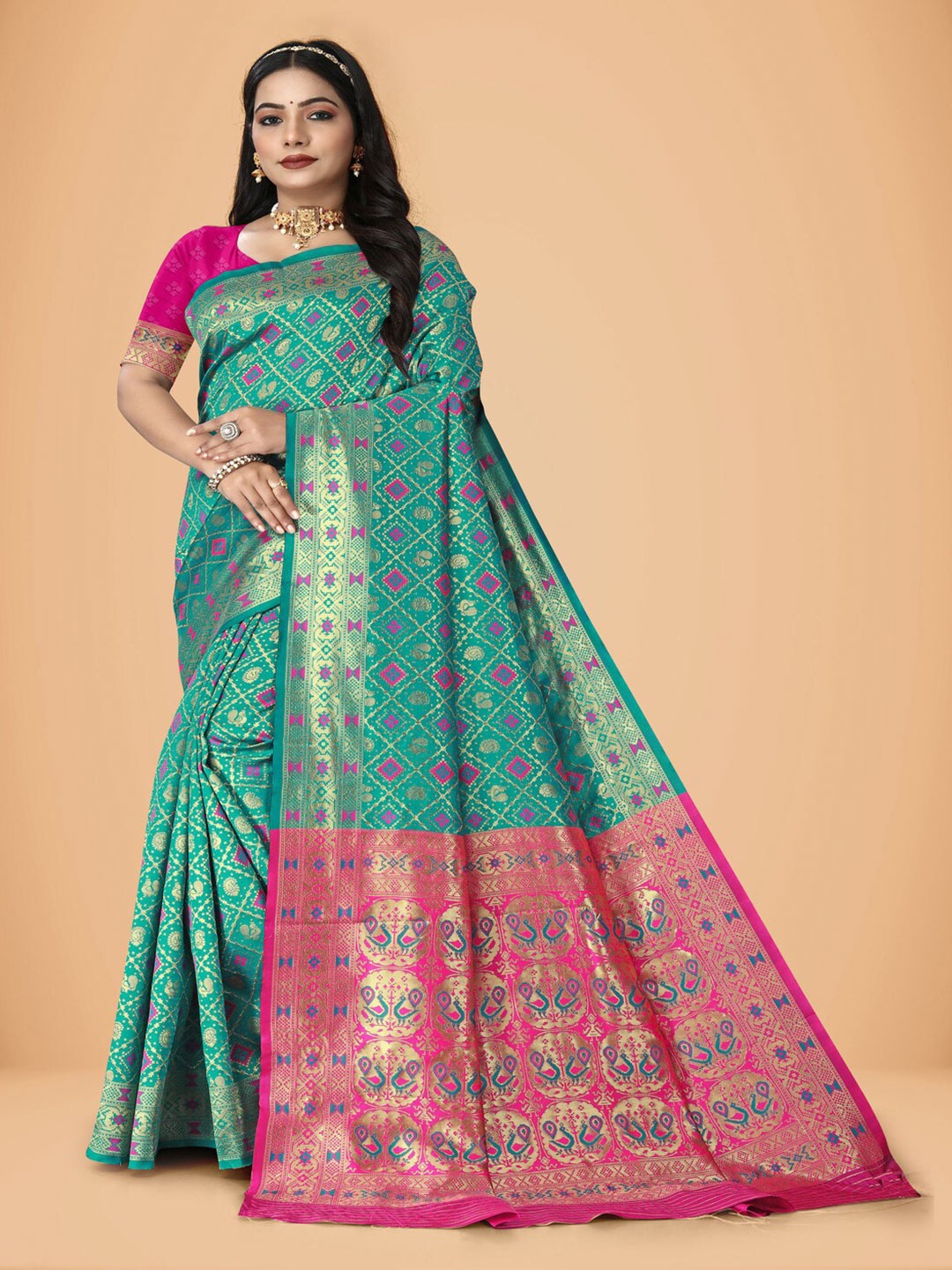 

MAHAMANTRA Ethnic Motifs Woven Design Zari Patola Saree, Sea green