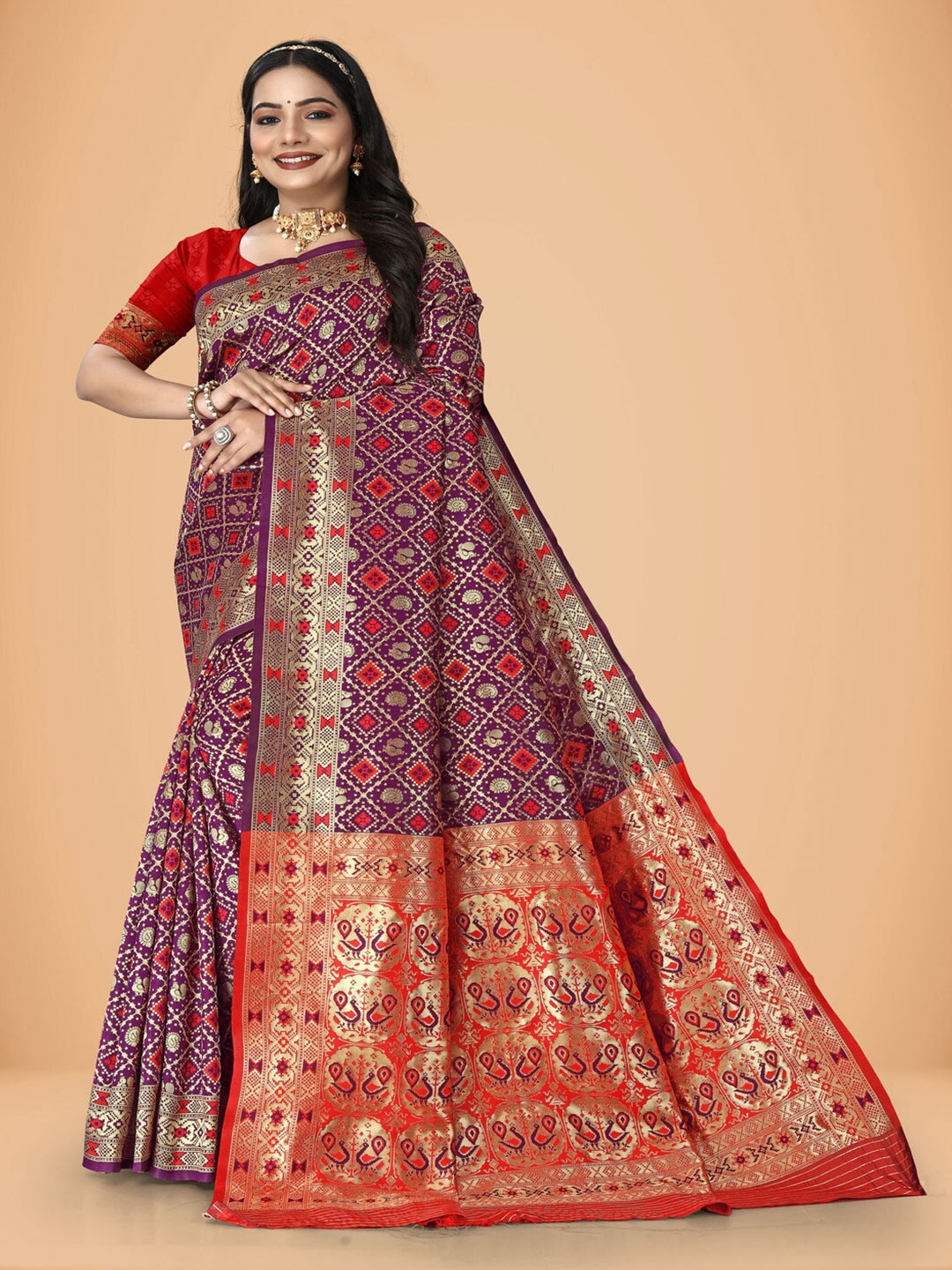 

MAHAMANTRA Ethnic Motifs Woven Design Zari Patola Saree, Purple