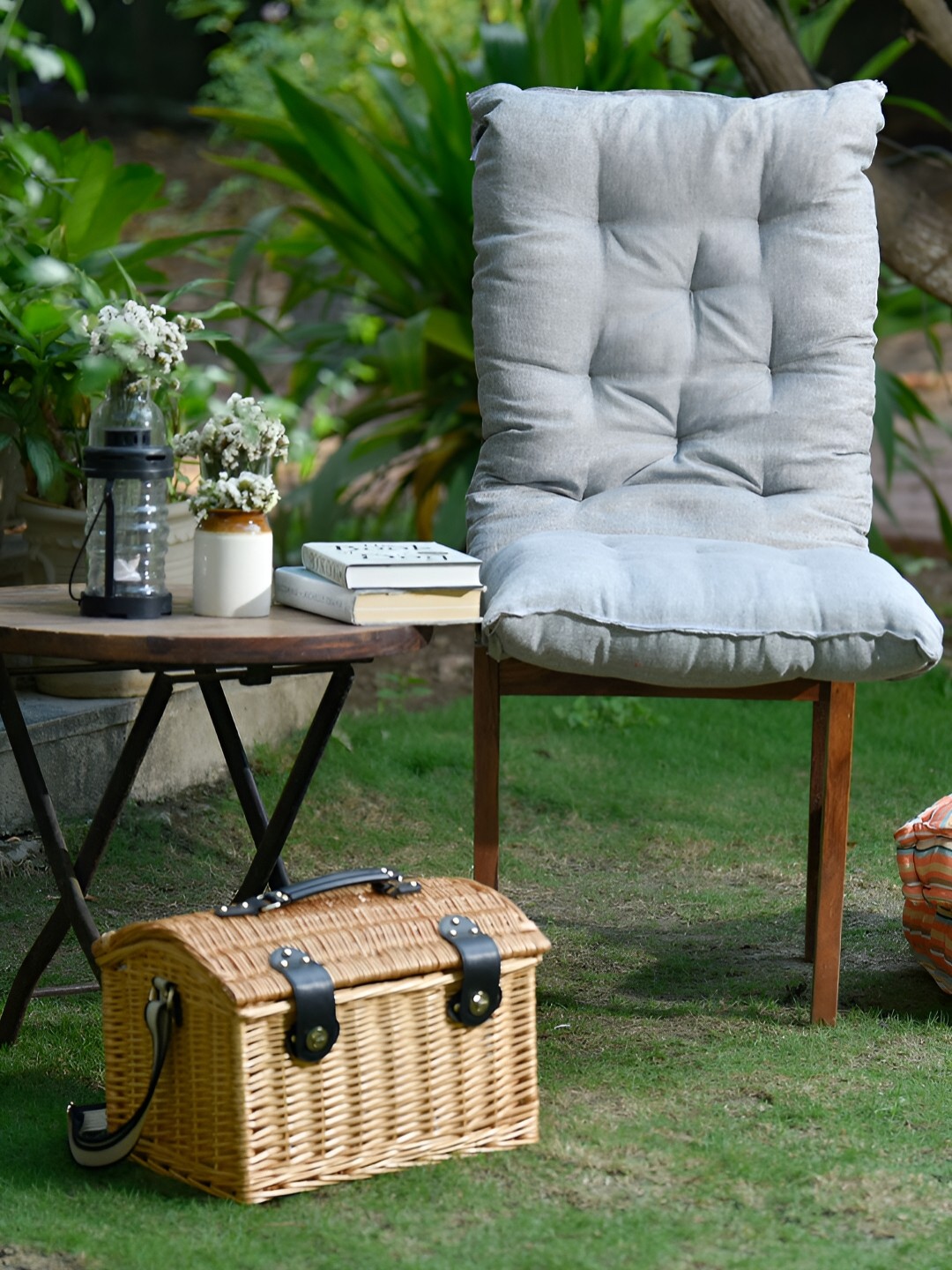 

FABURAA Grey Comfortable Durable Maple Chair Pads