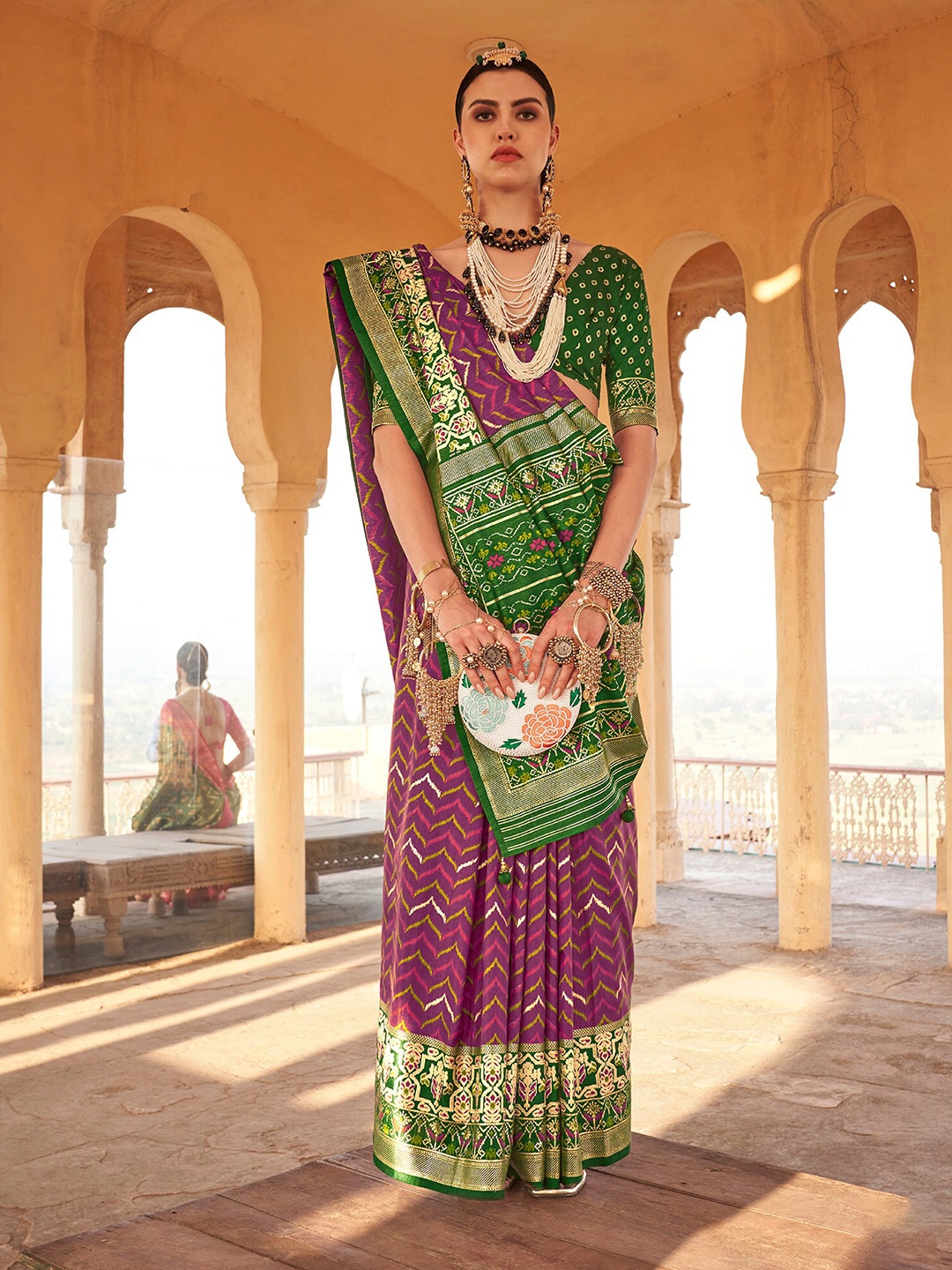

elora Ethnic Motifs Woven Design Silk Blend Designer Patola Saree, Magenta
