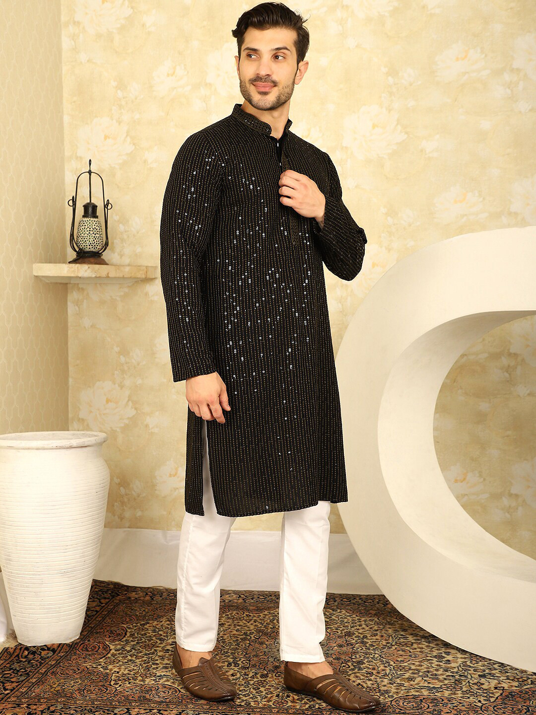 

Jompers Ethnic Motifs Embroidered Mandarin Collar Chikankari Straight Kurta With Pyjama, Black