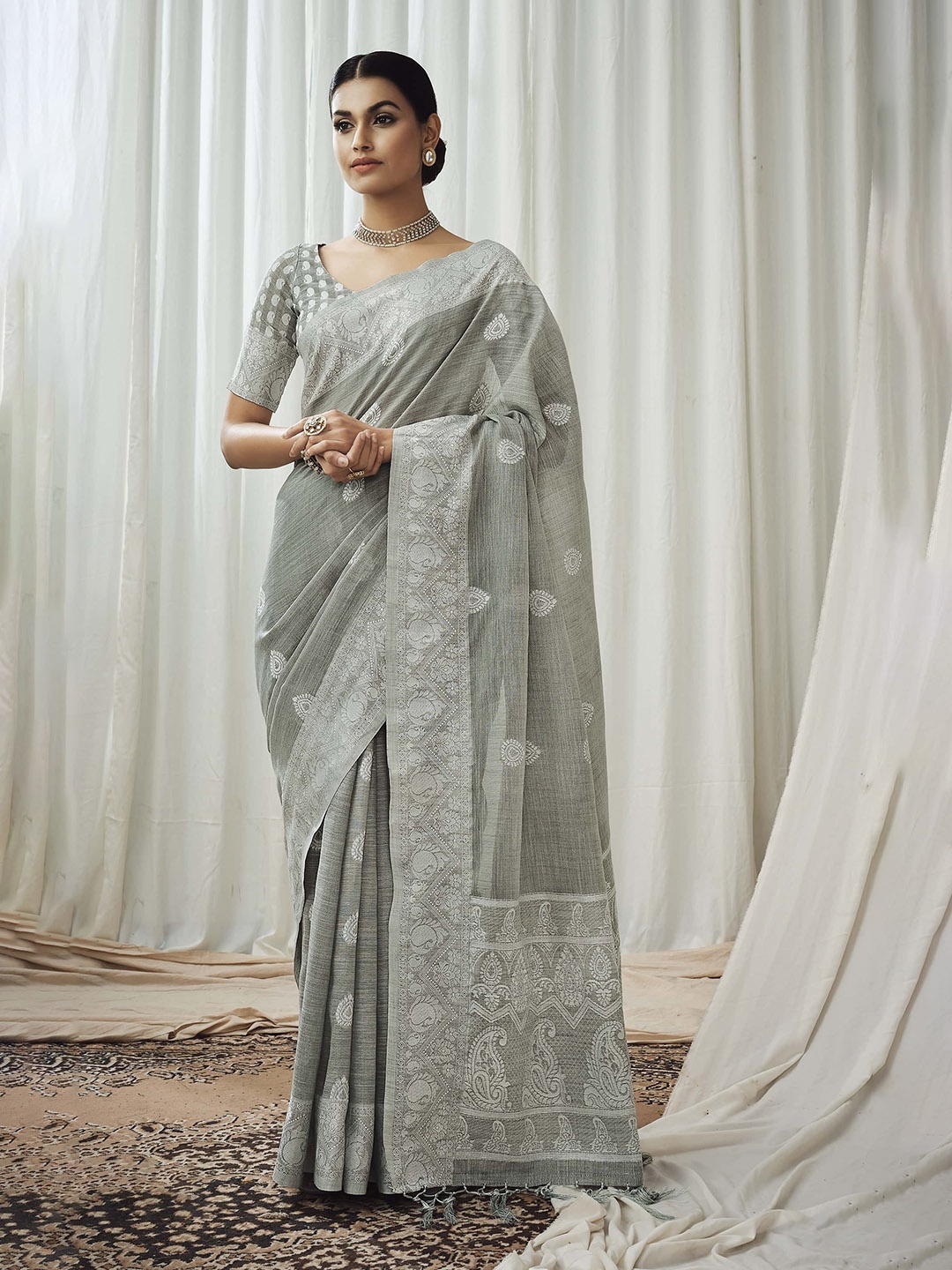 

Stylefables Ethnic Motifs Woven Design Pure Linen Saree, Grey