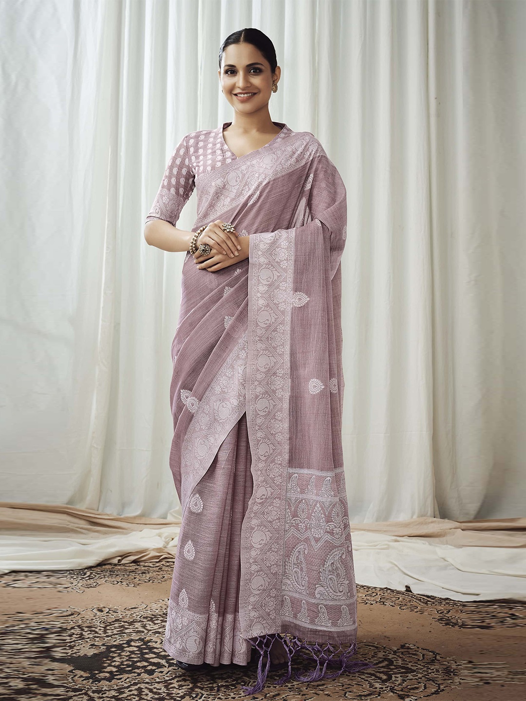 

Stylefables Charkha Paisley Woven Design Saree, Pink
