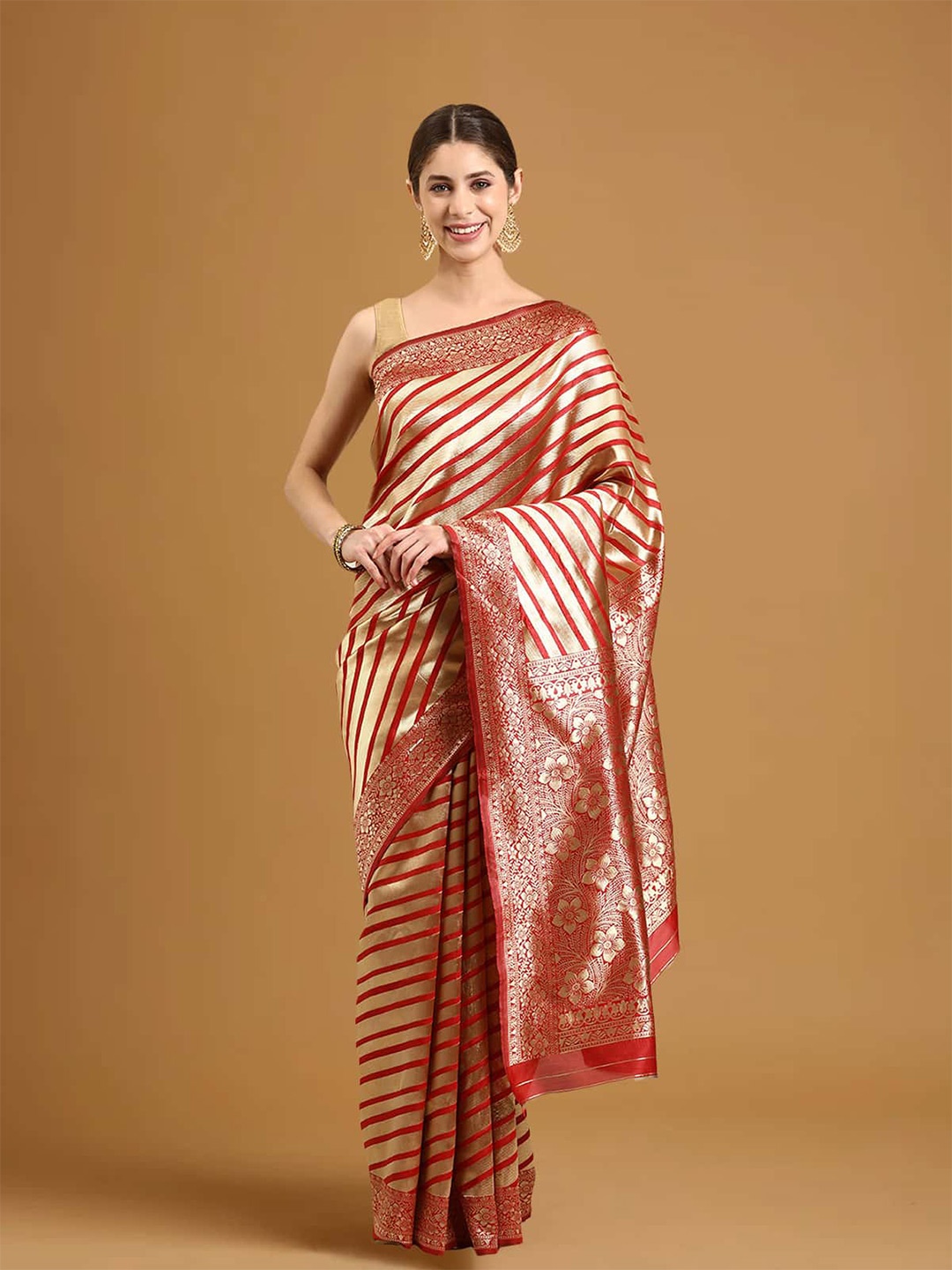 

Stylefables Striped Woven Design Saree, Red
