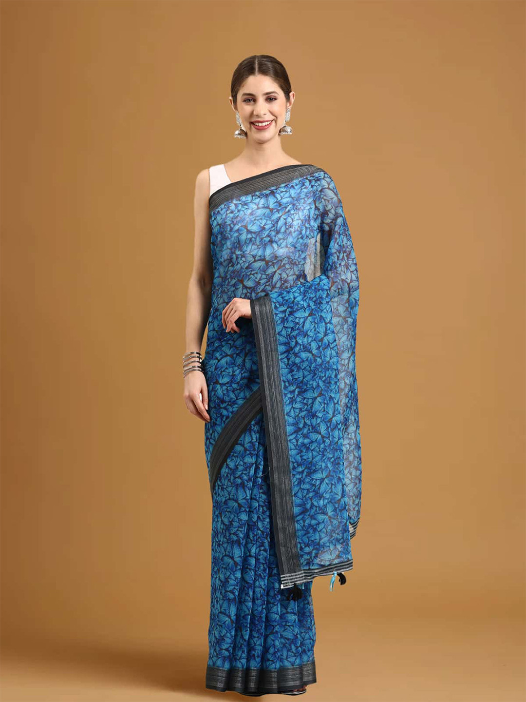 

Stylefables Floral Printed Pure Linen Saree, Blue