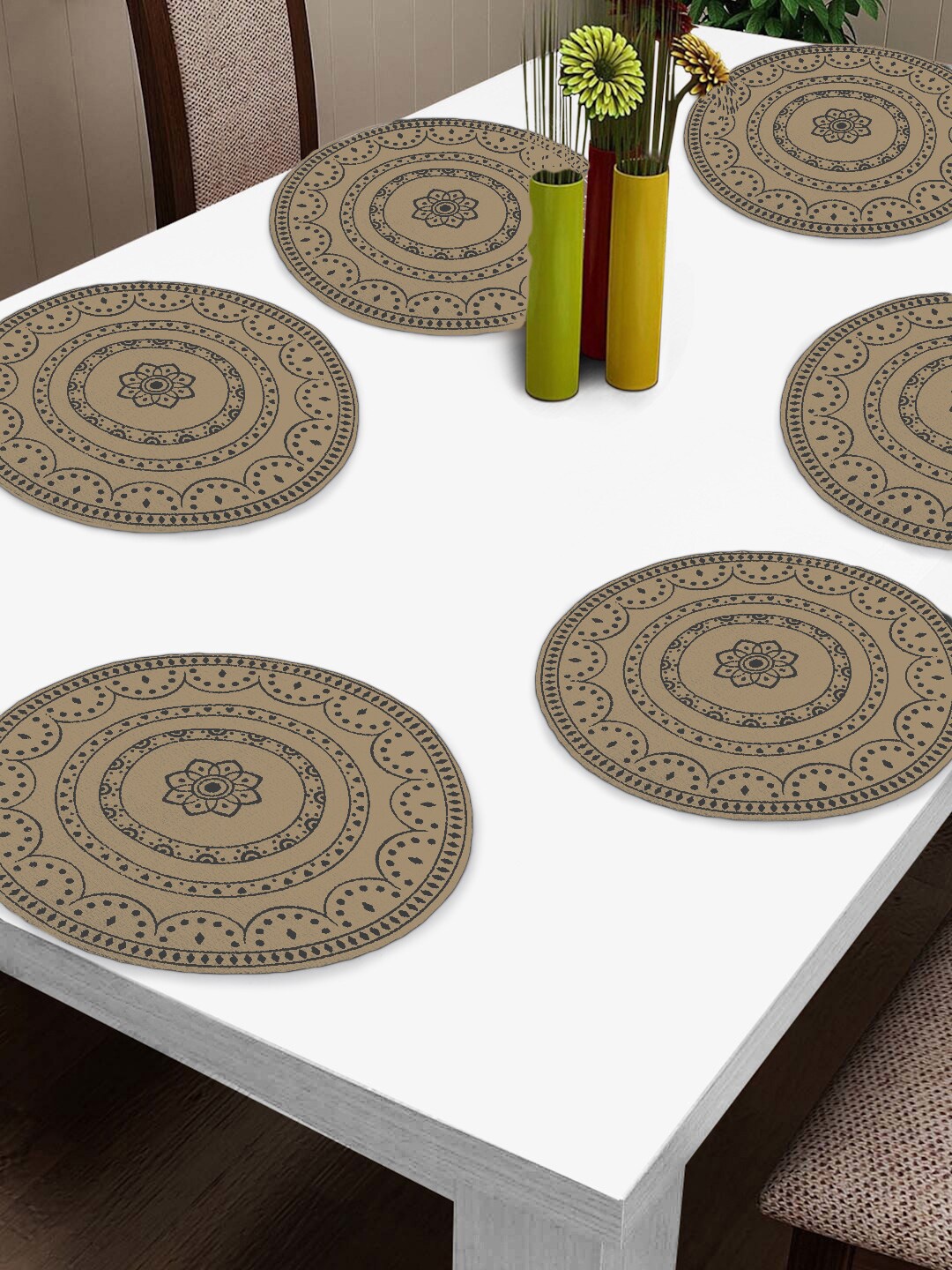 

FABINALIV 6 Pcs Beige & Black Ethnic Motifs Printed Round Table Placemats