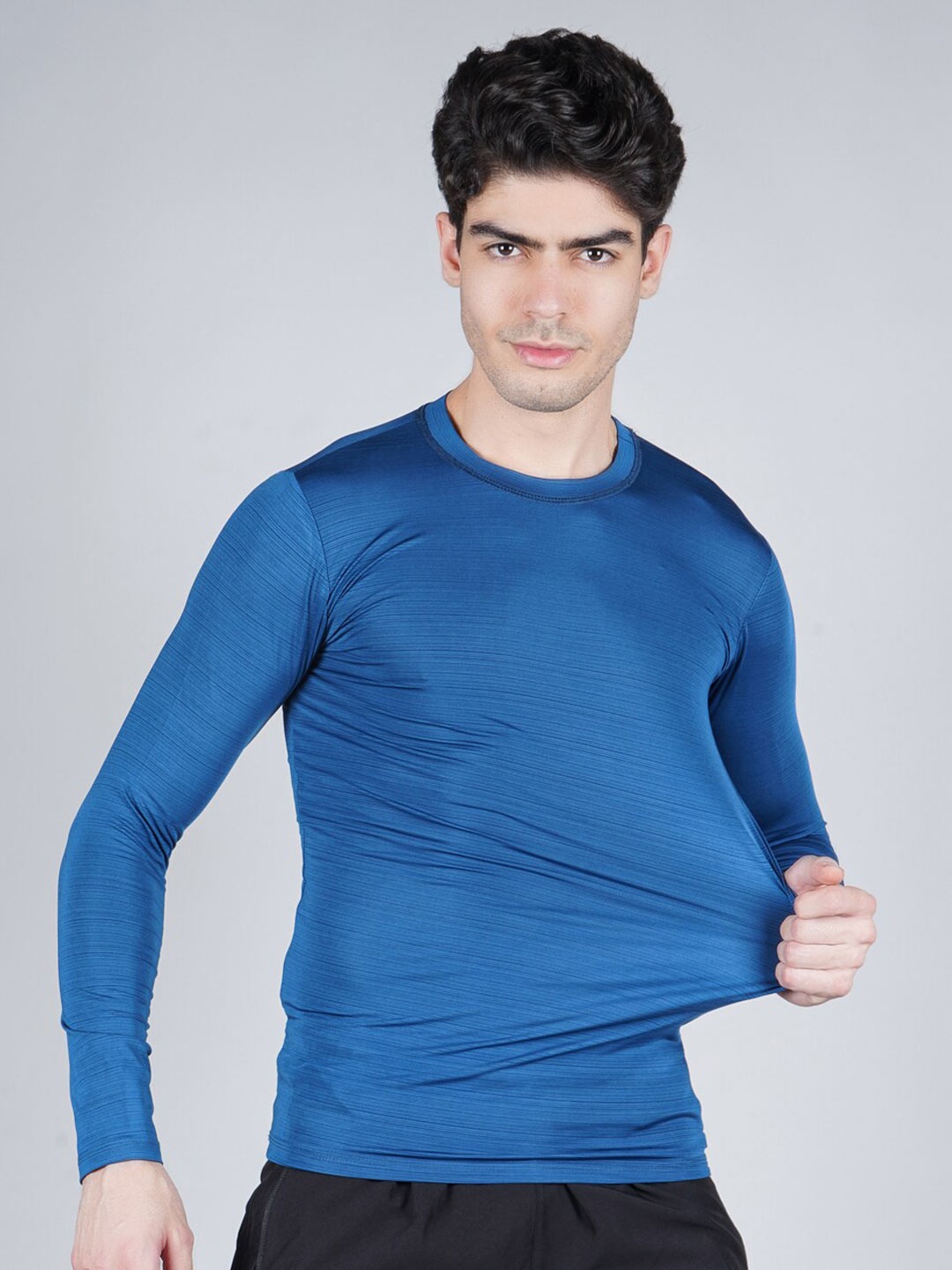 

NEVER LOSE Men Blue Compression T-shirt