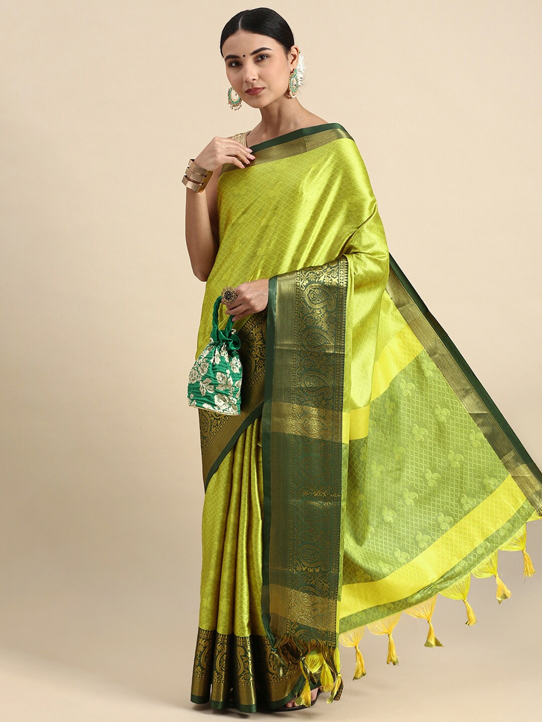 

DWINI Ethnic Motifs Woven Design Zari Silk Cotton Dharmavaram Saree, Lime green