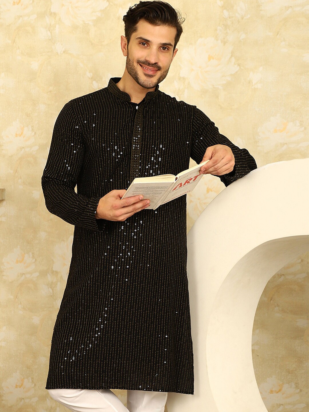 

Jompers Sequins Embroidered Chikankari Kurta, Black