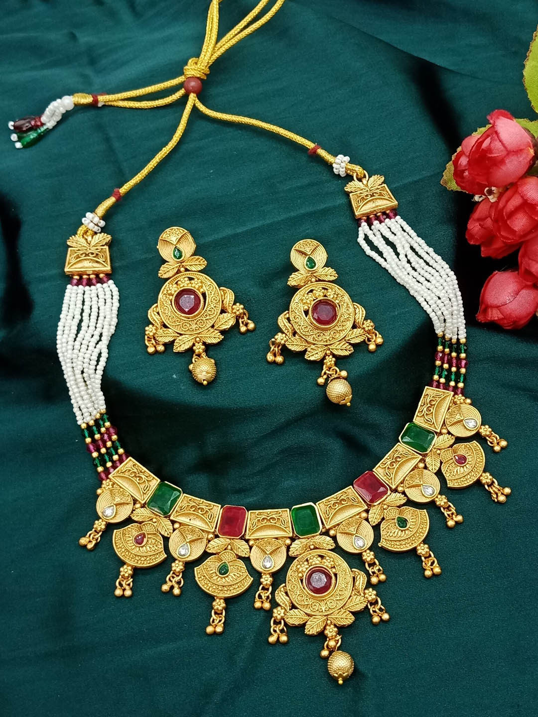 

AASHISH IMITATION Gold-Plated Jewellery Set