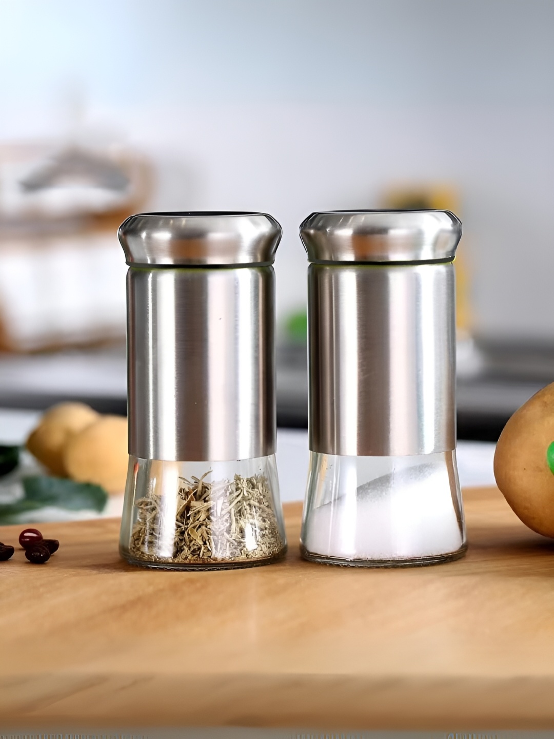 

YELONA Steel 4 Pieces Stainless Steel Salt and Pepper Shakers