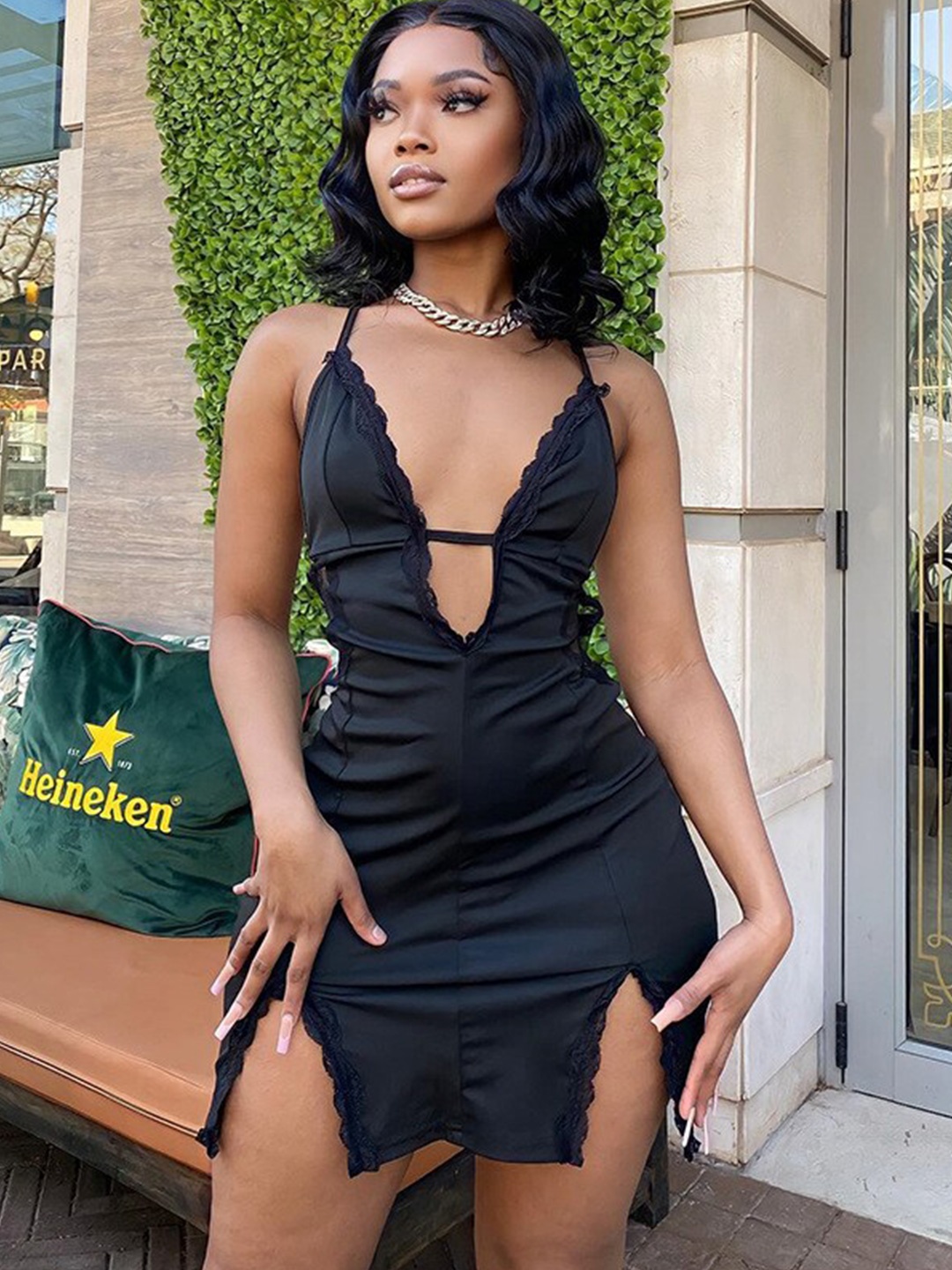 

StyleCast Black Shoulder Straps Sheath Dress