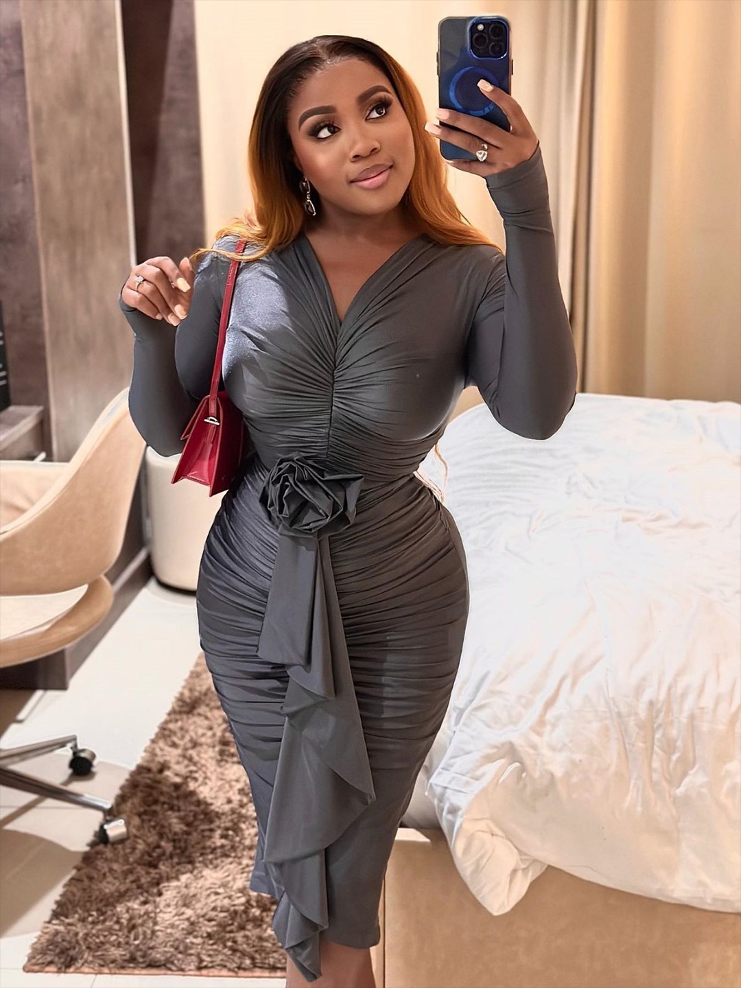 

StyleCast Black V-Neck Ruched Bodycon Dress