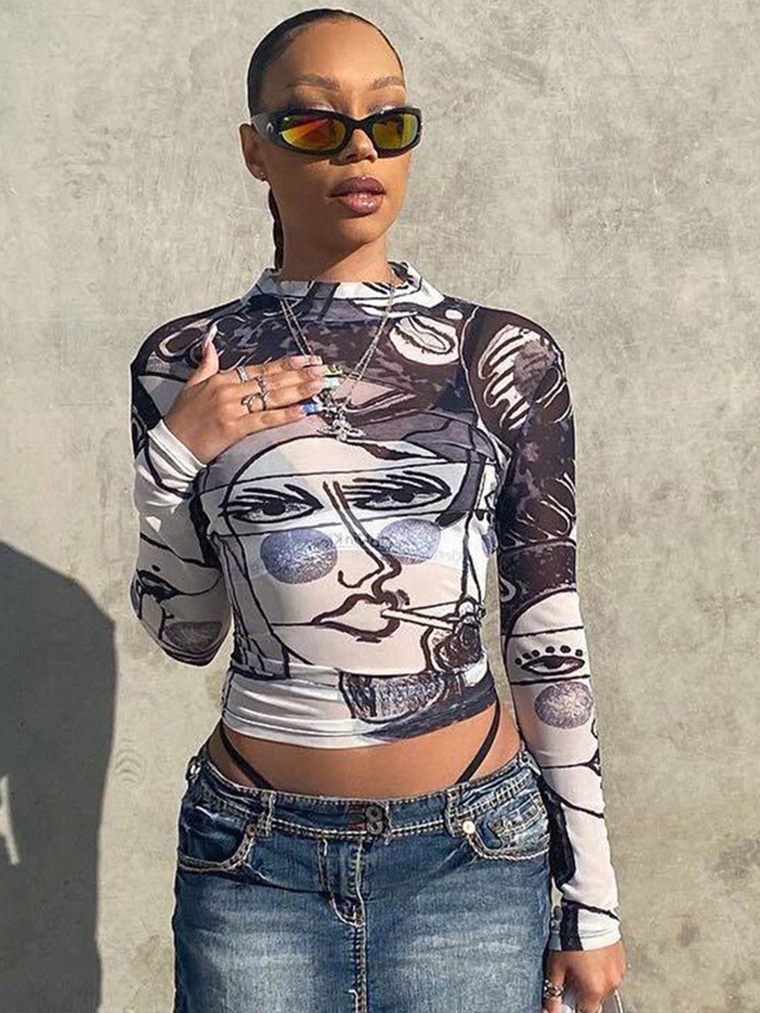 

StyleCast Grey Graphic Printed High Neck Fitted Crop Top