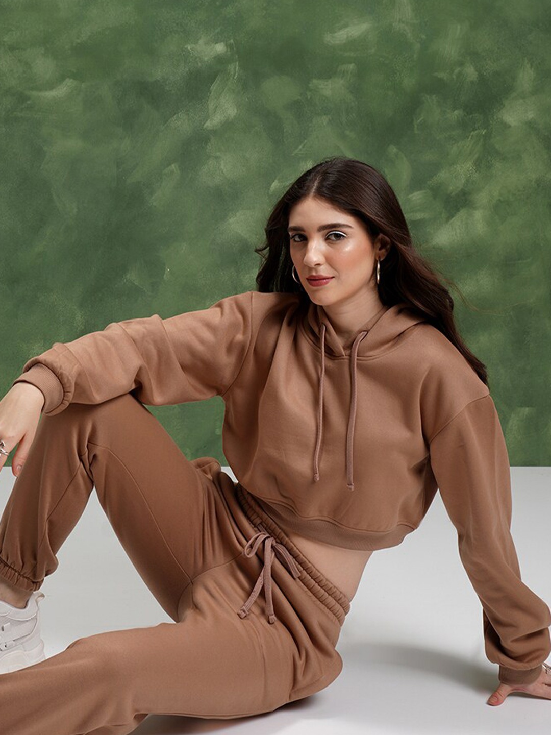 

Tokyo Talkies Hooded Relaxed Crop Pullover Sweatshirt, Brown
