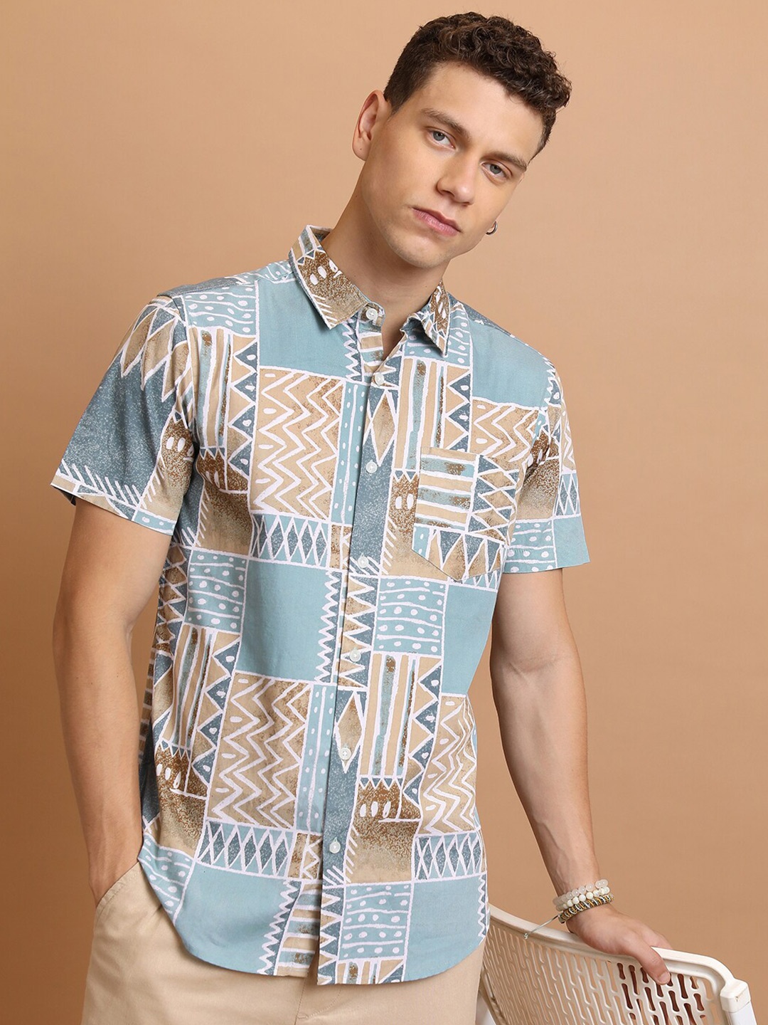 

HIGHLANDER Slim Fit Ethnic Motifs Printed Cotton Casual Shirt, Blue