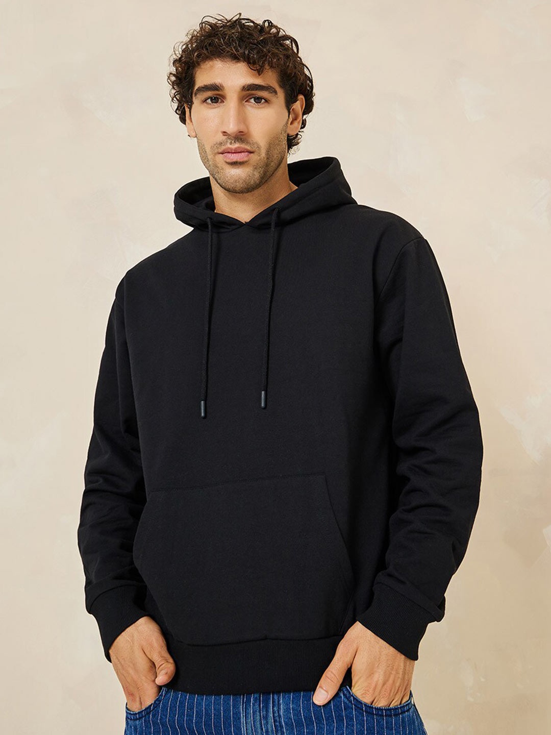 

Styli Black Relaxed Fit Fleece Hoodie with Kangaroo Pocket