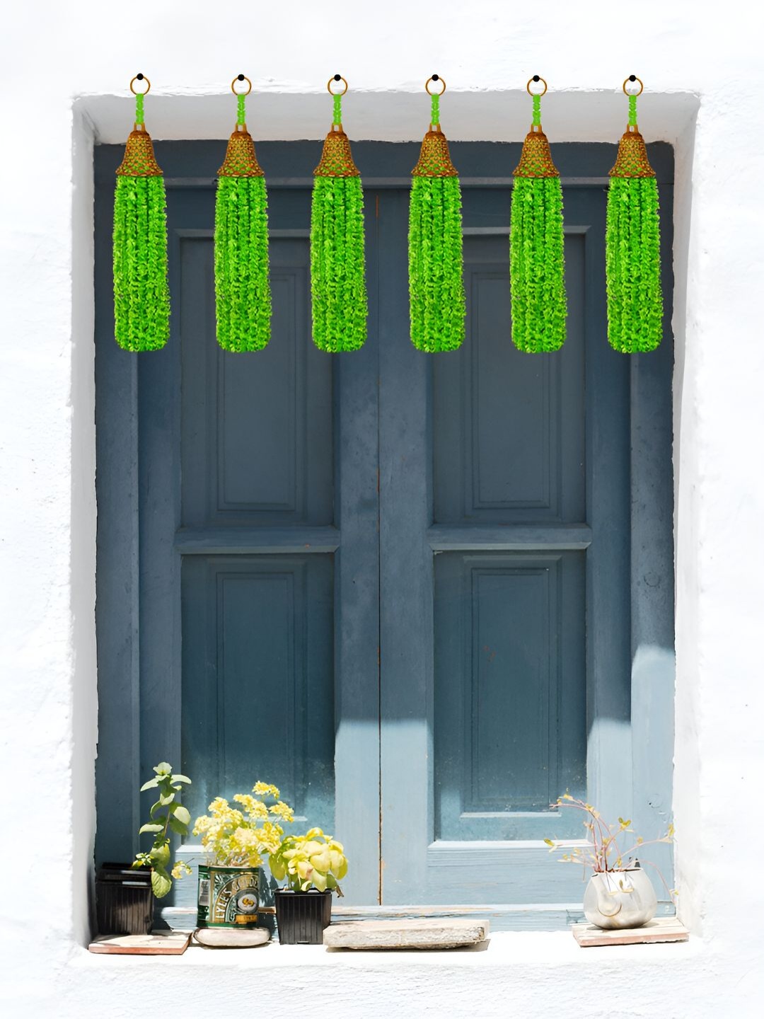 

iHandikart Green 50 Pieces Wool Tassels Hanging Garland Festive Decor