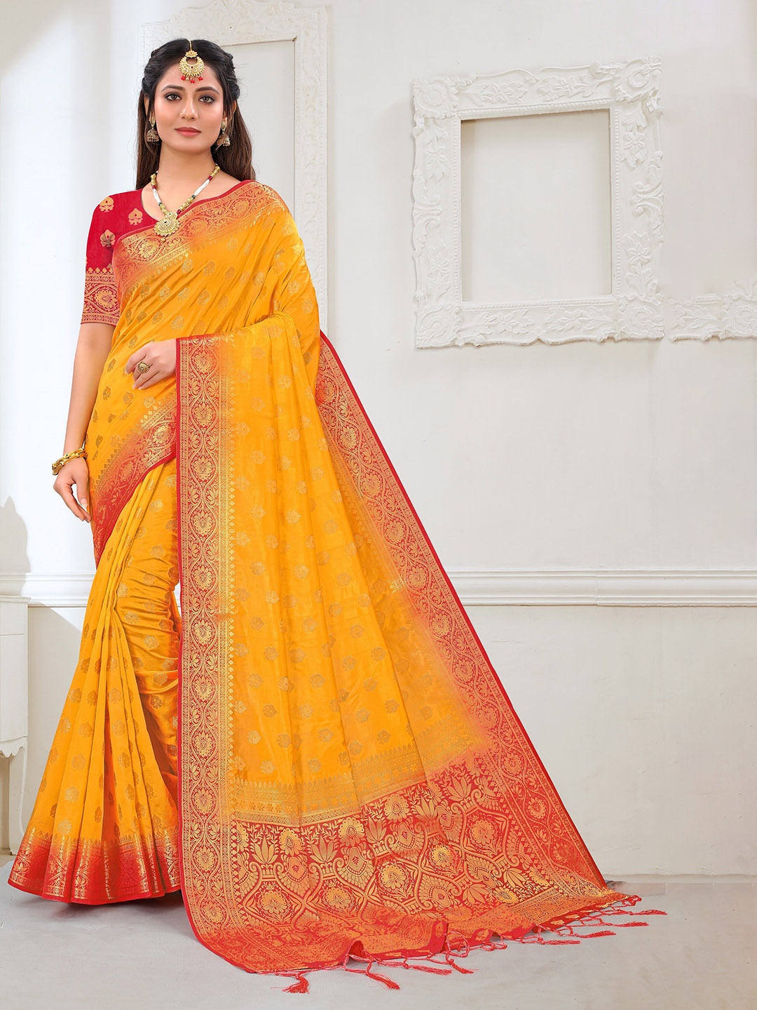 

TIEXA Ethnic Motifs Woven Design Zari Pure Silk Banarasi Saree, Yellow