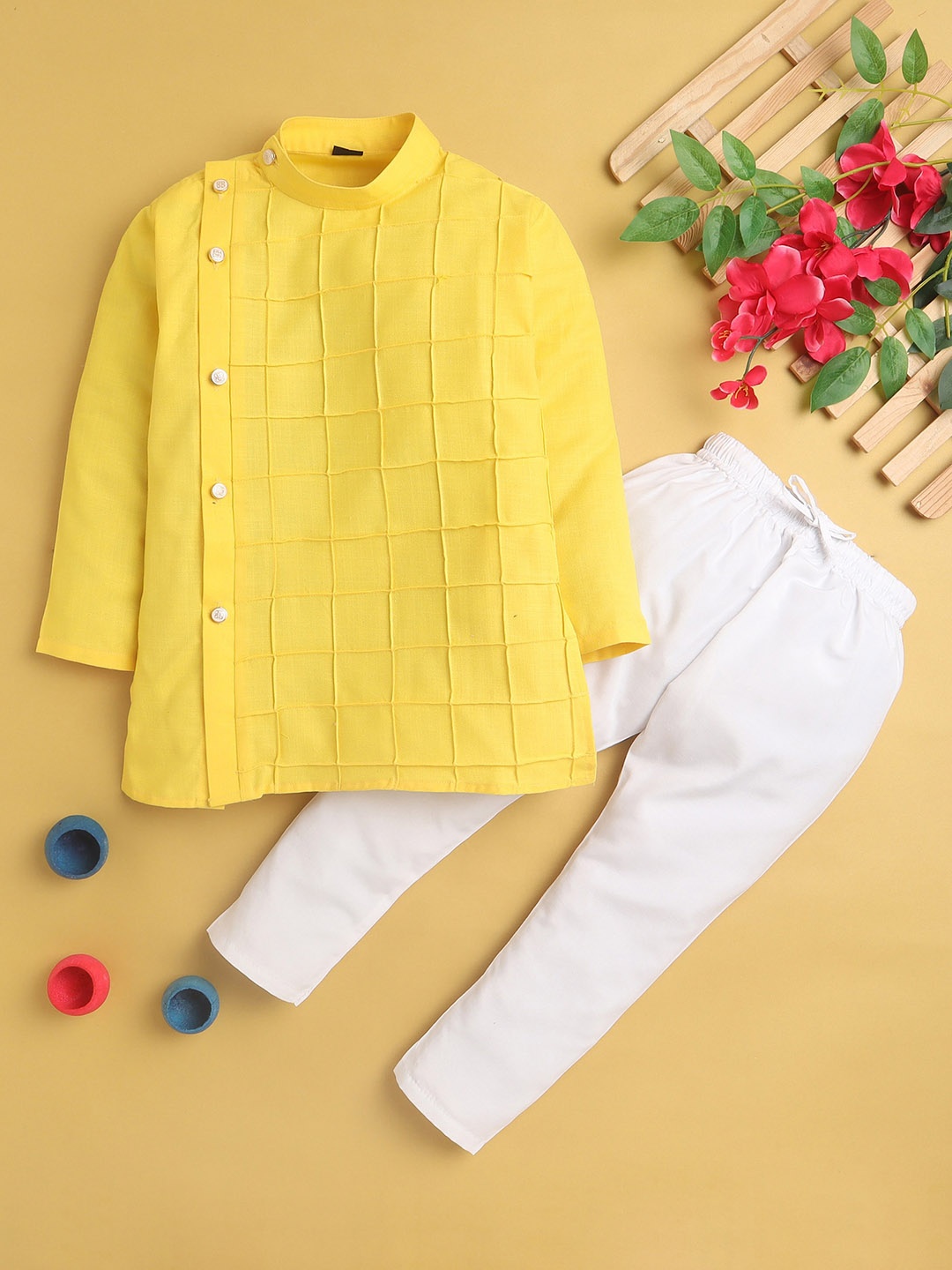 

Jeetethnics Boys Checked Band Collar Angrakha Kurta With Pyjamas, Yellow