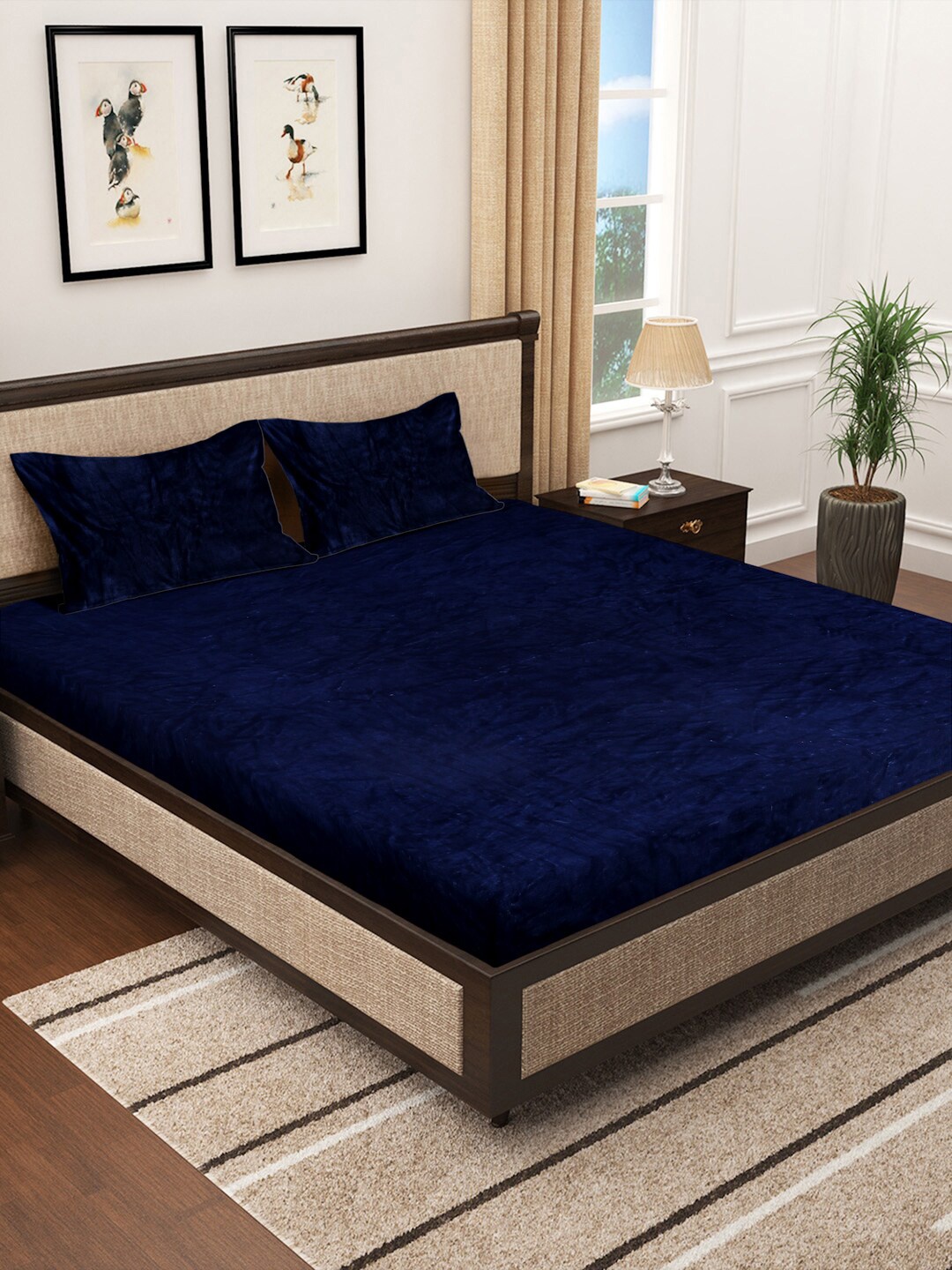 

SOKNACK Blue 330 TC Fitted King Bedsheet with 2 Pillow Covers