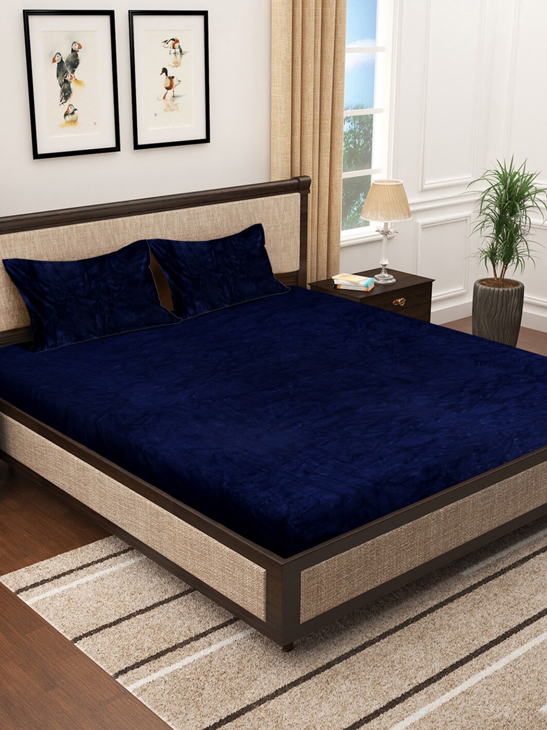 

SOKNACK Navy Blue 330 TC King Bedsheet with 2 Pillow Covers